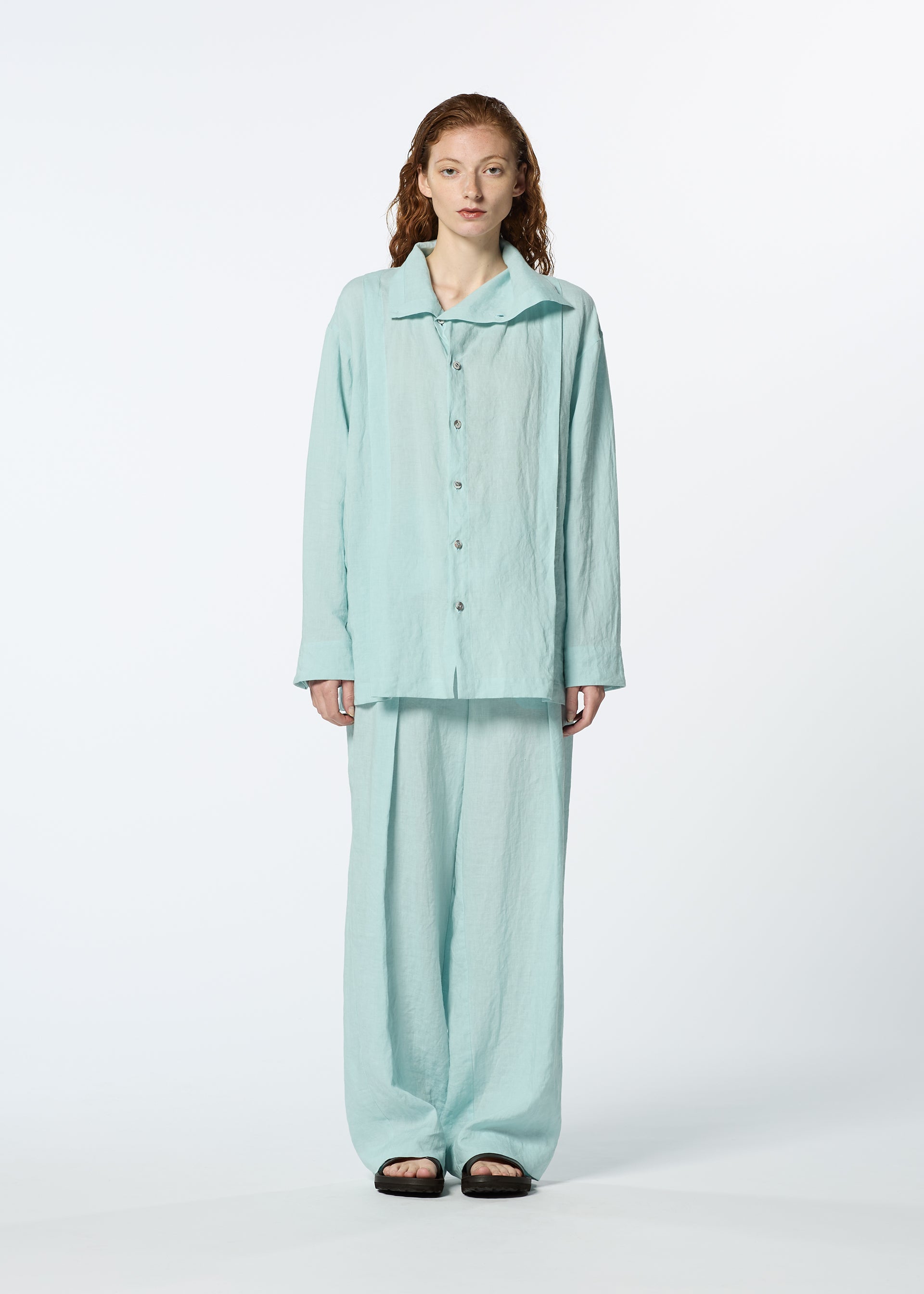 HAAT – ISSEY MIYAKE ONLINE STORE