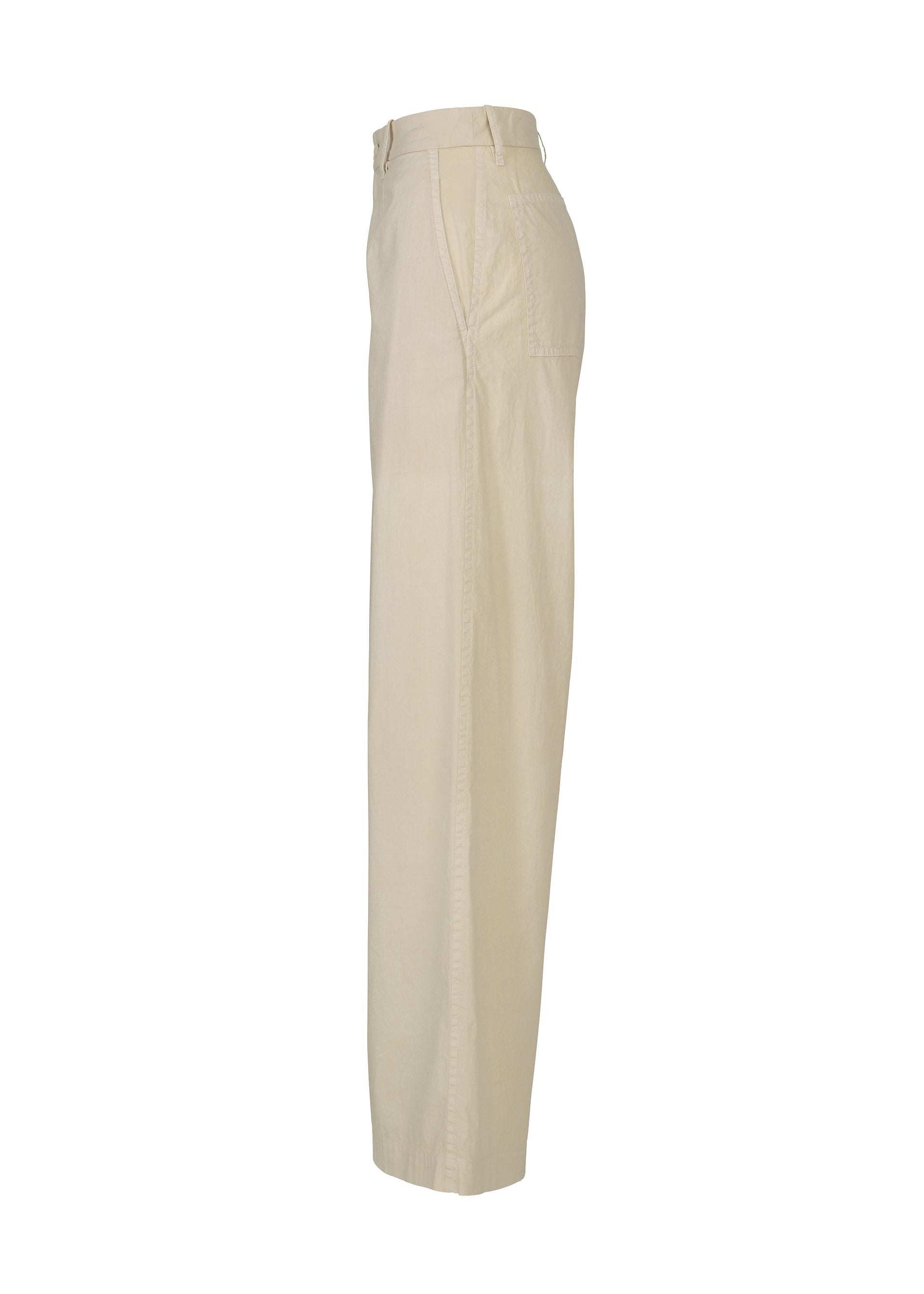 Zoomed view Side view of HaaT TENMOKU BOTTOM: beige, high-waisted, wide-leg stretch cotton broadcloth pants with garment dye, front and back pockets, shown against a plain white background.