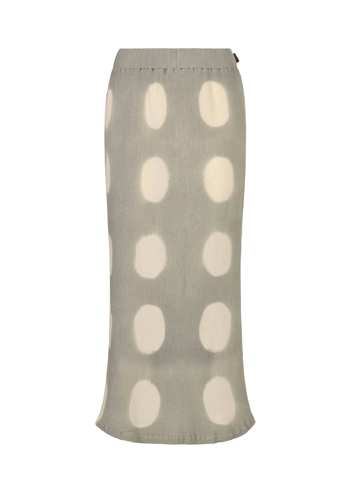 The HaaT KYO CHIJIMI ITAJIME skirt is light gray, knee-length, with large off-white polka dots, a straight cut, and an elastic waistband. view 1 of 9