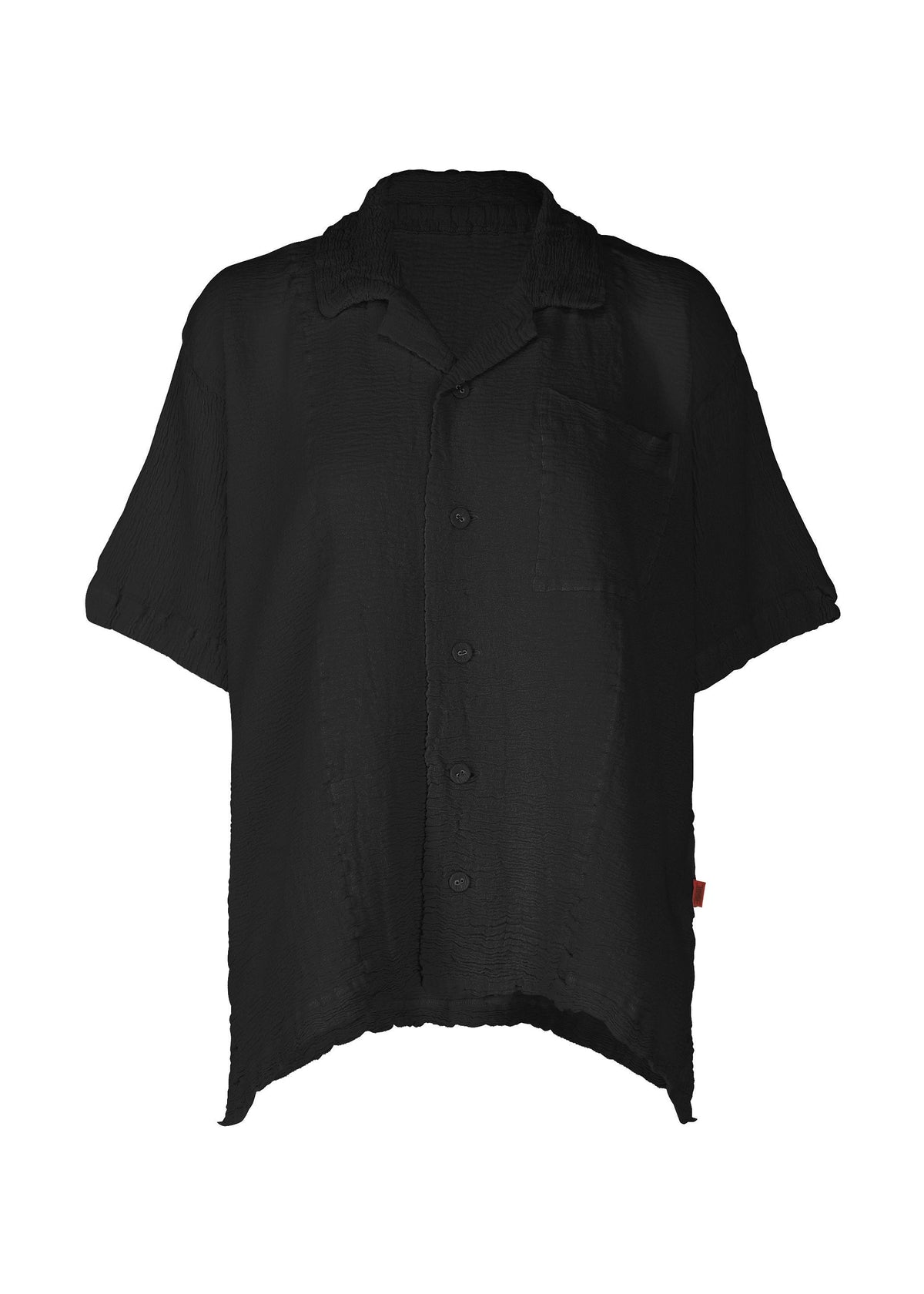 The HaaT KYO CHIJIMI 2WAY JUNE 1 is a loose-fitting, short-sleeve black shirt with textured fabric, a relaxed collar, single chest pocket, and features unique product dyeing. view 2 of 7