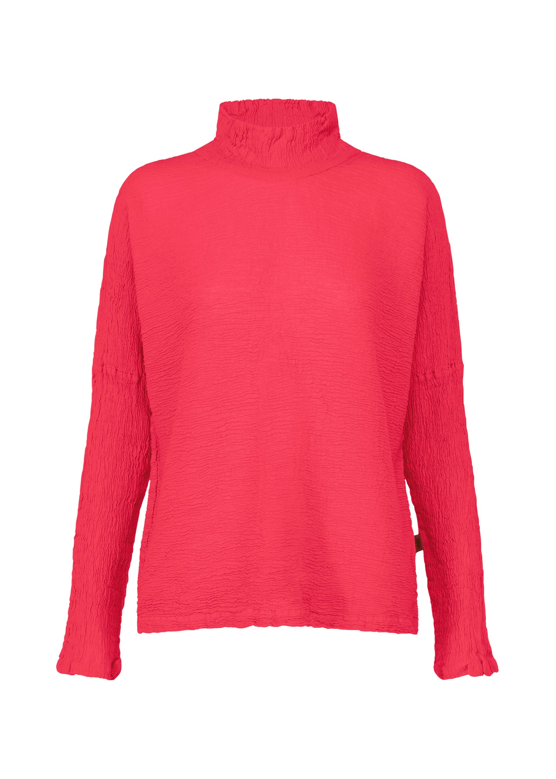 HaaT LOOK 03 – ISSEY MIYAKE ONLINE STORE