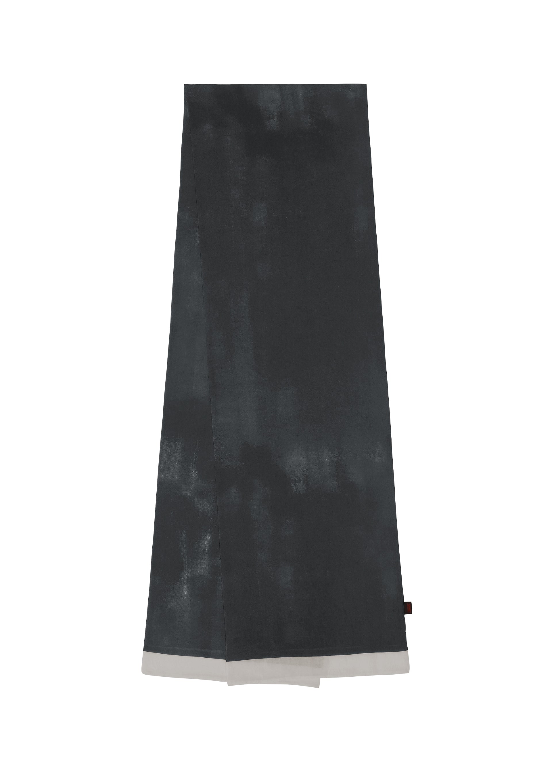 Zoomed view The HaaT WALL WHITE HEM is a long, dark gray chiffon stole featuring a subtle uneven Nassen print and a light gray border at one end, shown laid flat on a white background. - GRAY （no.12）