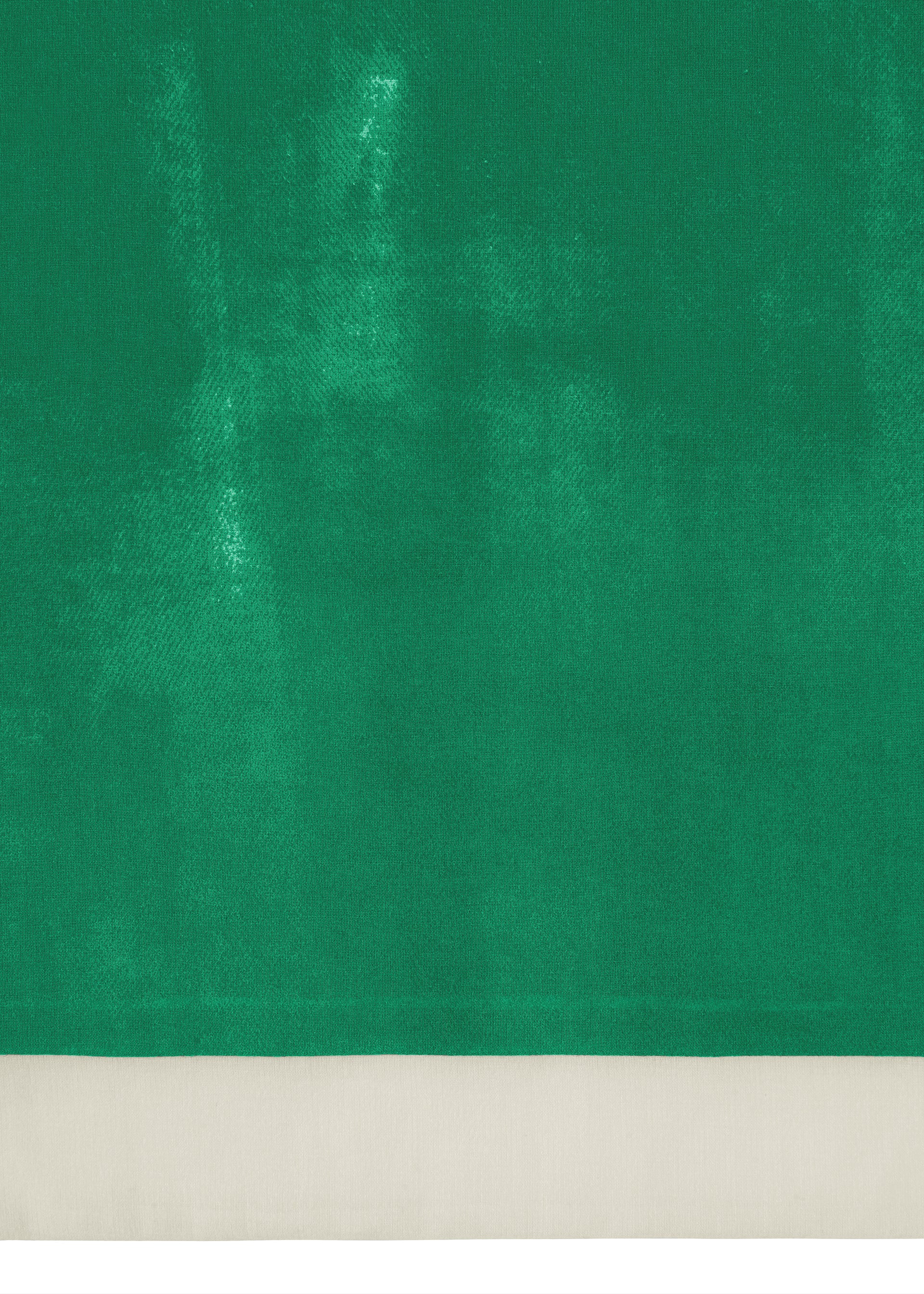 Zoomed view The HaaT WALL WHITE HEM is a green fabric with a subtle sheen and a horizontal off-white border along the bottom, highlighting Kyoto dyeing techniques similar to those seen in fine chiffon stoles.