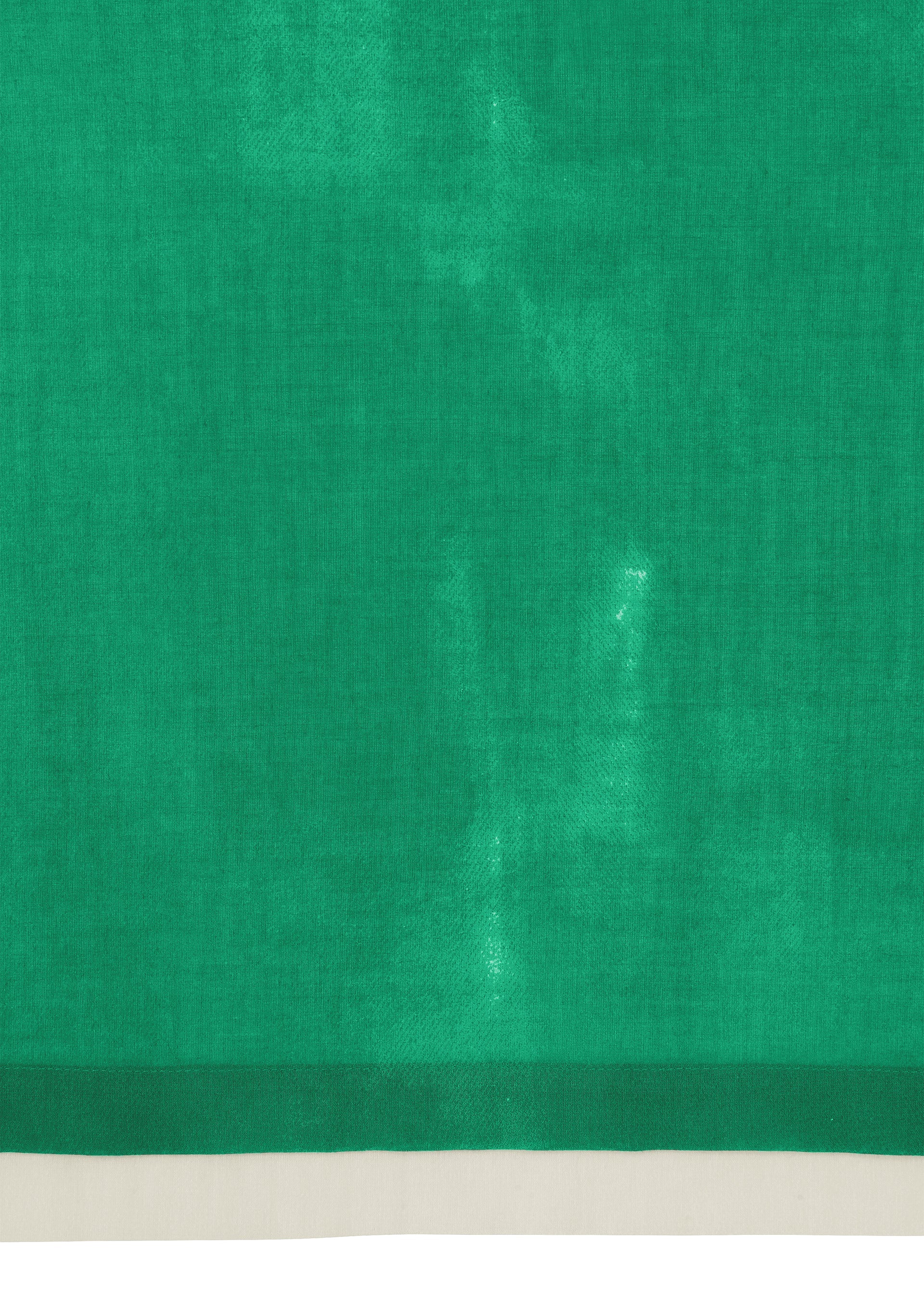 Zoomed view The HaaT WALL WHITE HEM is a green fabric with a subtle texture, inspired by chiffon skirts, featuring a dark green border near the bottom and finished with a white hem.