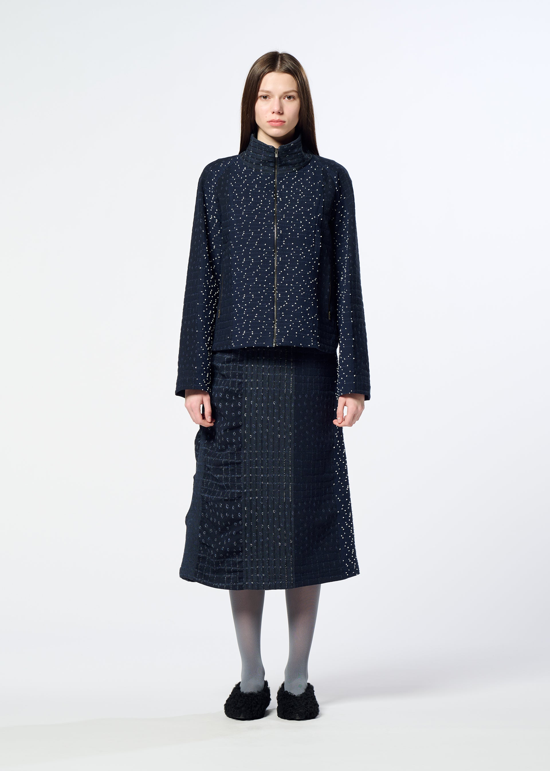WOMEN / SKIRTS – ISSEY MIYAKE ONLINE STORE