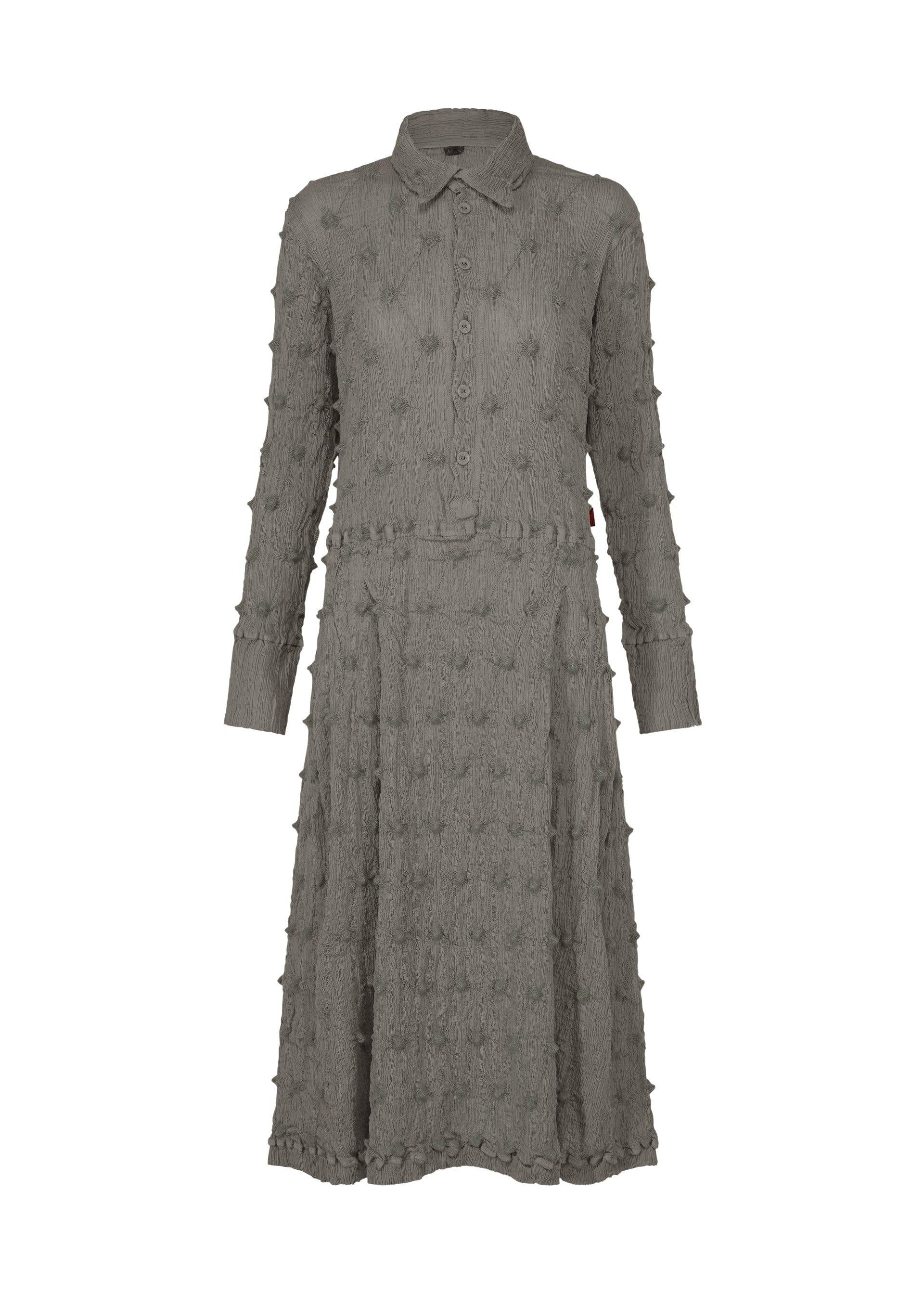 Zoomed view Long-sleeved, knee-length gray HaaT KYO CHIJIMI SQUARE EMB dress with a collared neckline and front buttons, featuring a crinkled texture with embroidered square motifs and a matching waistband. - MIDDLE GRAY （no.11）