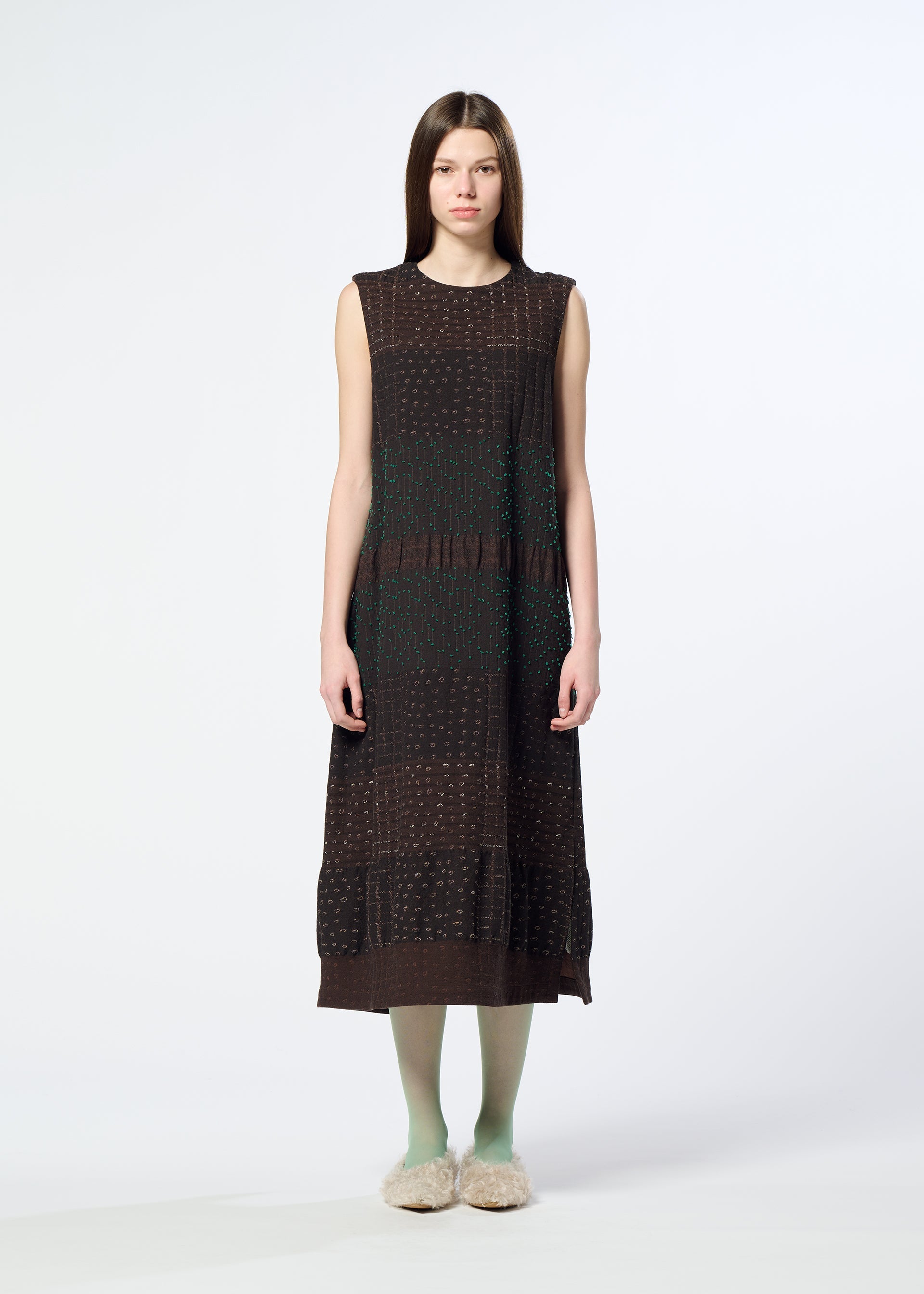 HAAT – ISSEY MIYAKE ONLINE STORE