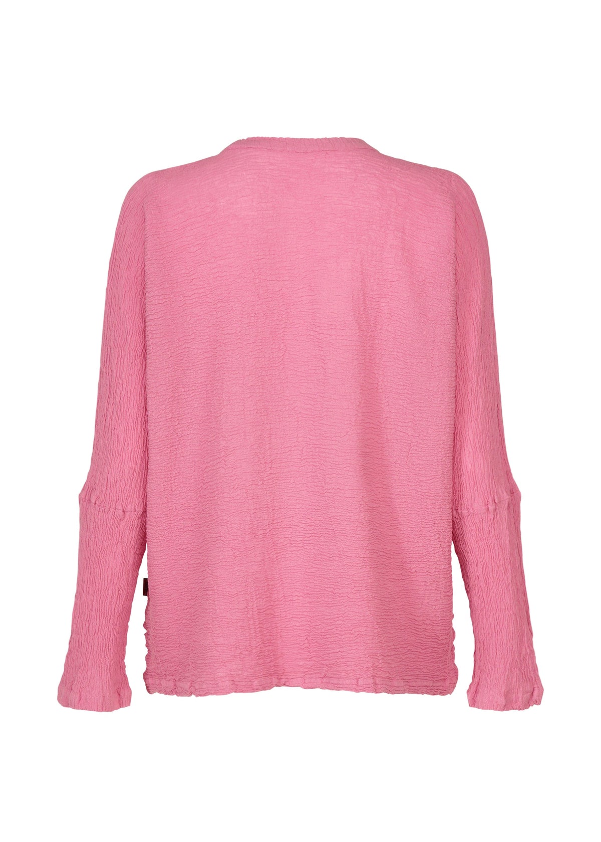 A back view of the HaaT KYO CHIJIMI 2WAY top in pink reveals its textured, round-neck, long-sleeve design with a relaxed fit and no visible fastenings or patterns. The lightweight piece features a slightly crinkled surface, characteristic of its unique product dyeing process. view 4 of 8