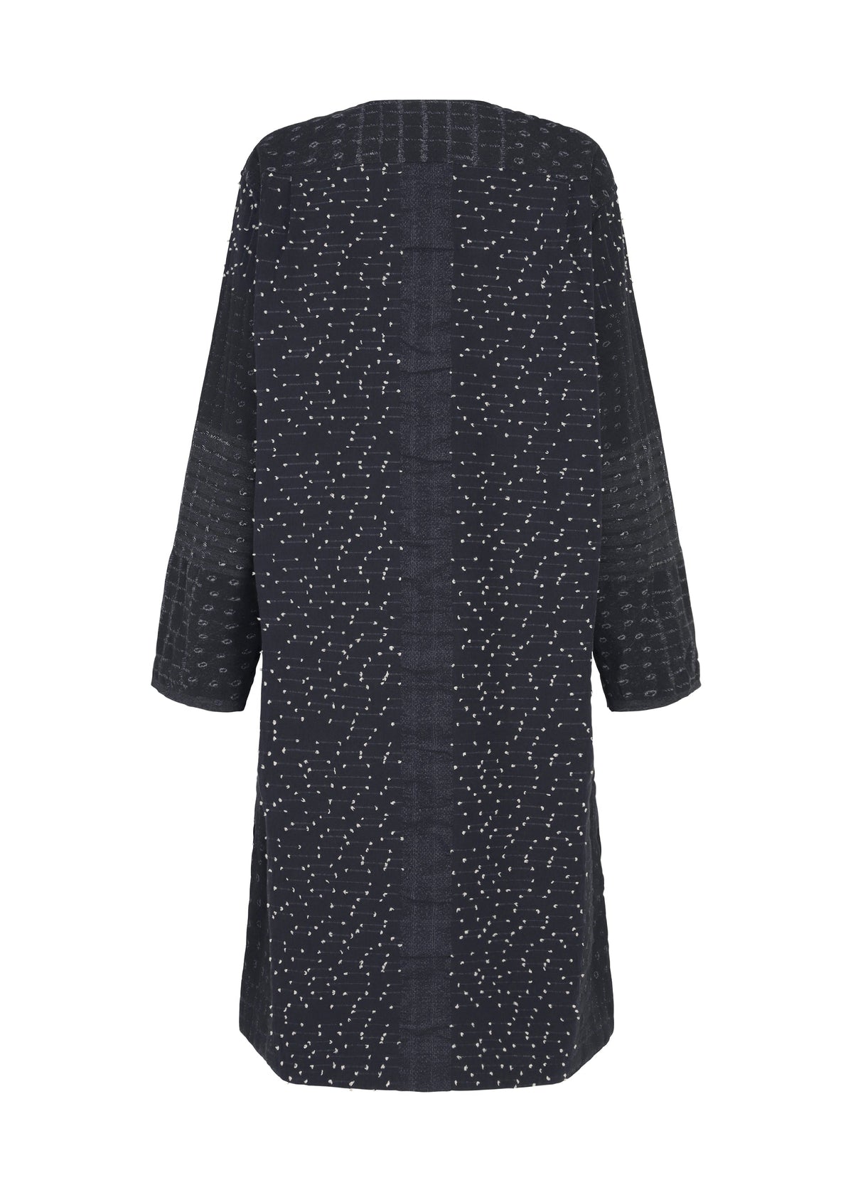 A back view of the HaaT “COLLAGE STRETCH Ⅰ” — a long-sleeved, knee-length black coat with a subtle white dotted pattern and straight cut, crafted using jacquard weaving techniques, shown against a white background. view 3 of 8