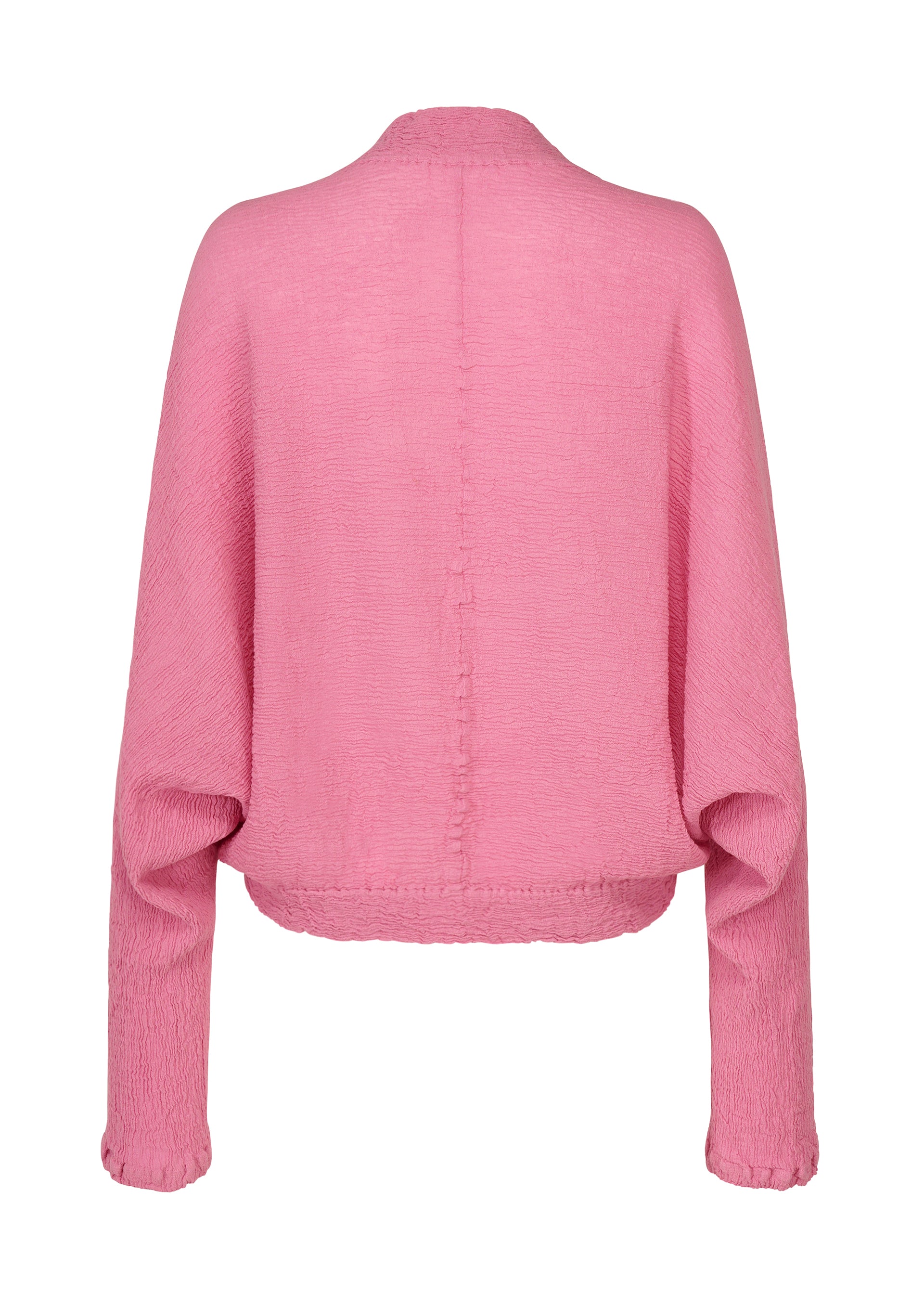Zoomed view Back view of the HaaT KYO CHIJIMI 2WAY blouse in pink, featuring a crinkle texture inspired by traditional KYO CHIJIMI fabric. This long-sleeve top offers a loose fit, gathered cuffs, straight hem, and subtle center and side seam details.