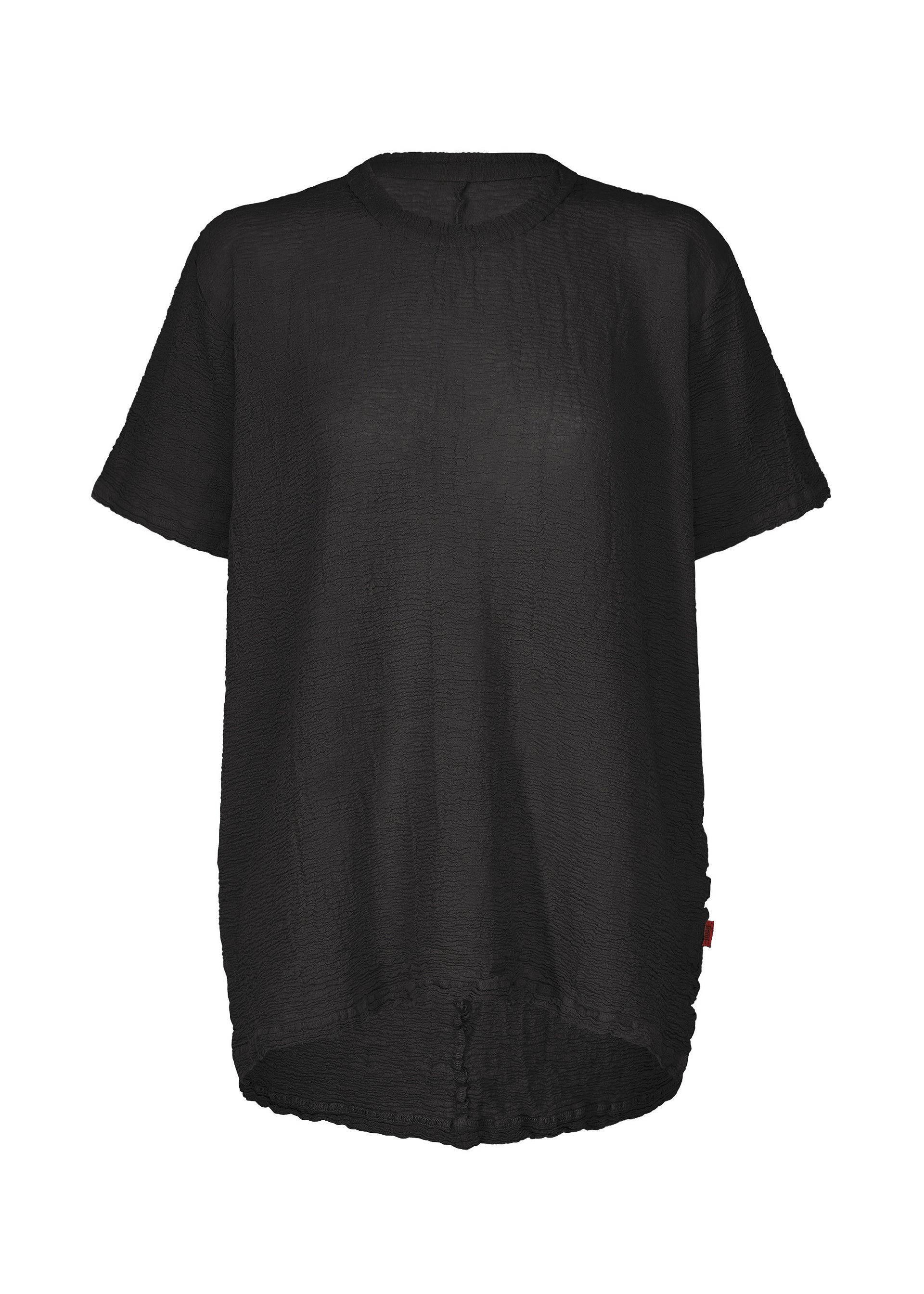 Zoomed view The KYO CHIJIMI 2WAY by HaaT is a loose-fitting, short-sleeve black blouse with a round neckline and a subtly extended back hem, reminiscent of a short-sleeved tunic. Displayed against a white background, this piece highlights subtle garment dyeing for added depth and character. - BROWNISH BLACK （no.16）