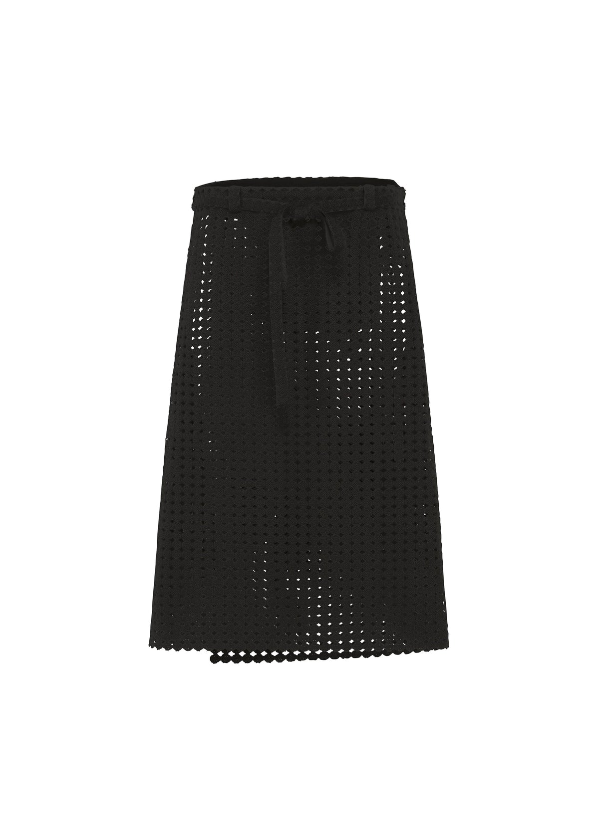 Zoomed view LACY UNDER by HaaT: Black knee-length crochet wrap skirt with a tie waist and open perforated pattern, shown in high density on a plain white background. - BLACK （no.15）