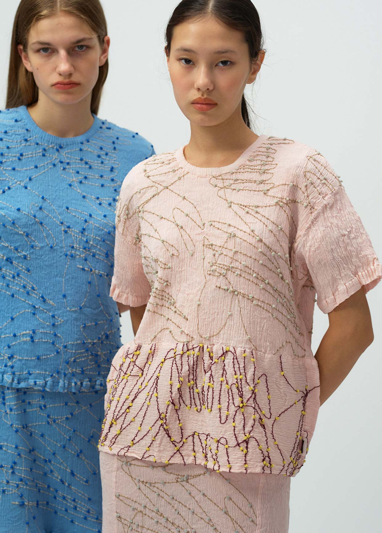新着入荷の通販 HaaT LOOKS STORE ONLINE MIYAKE ISSEY – カットソー(半袖+袖なし)