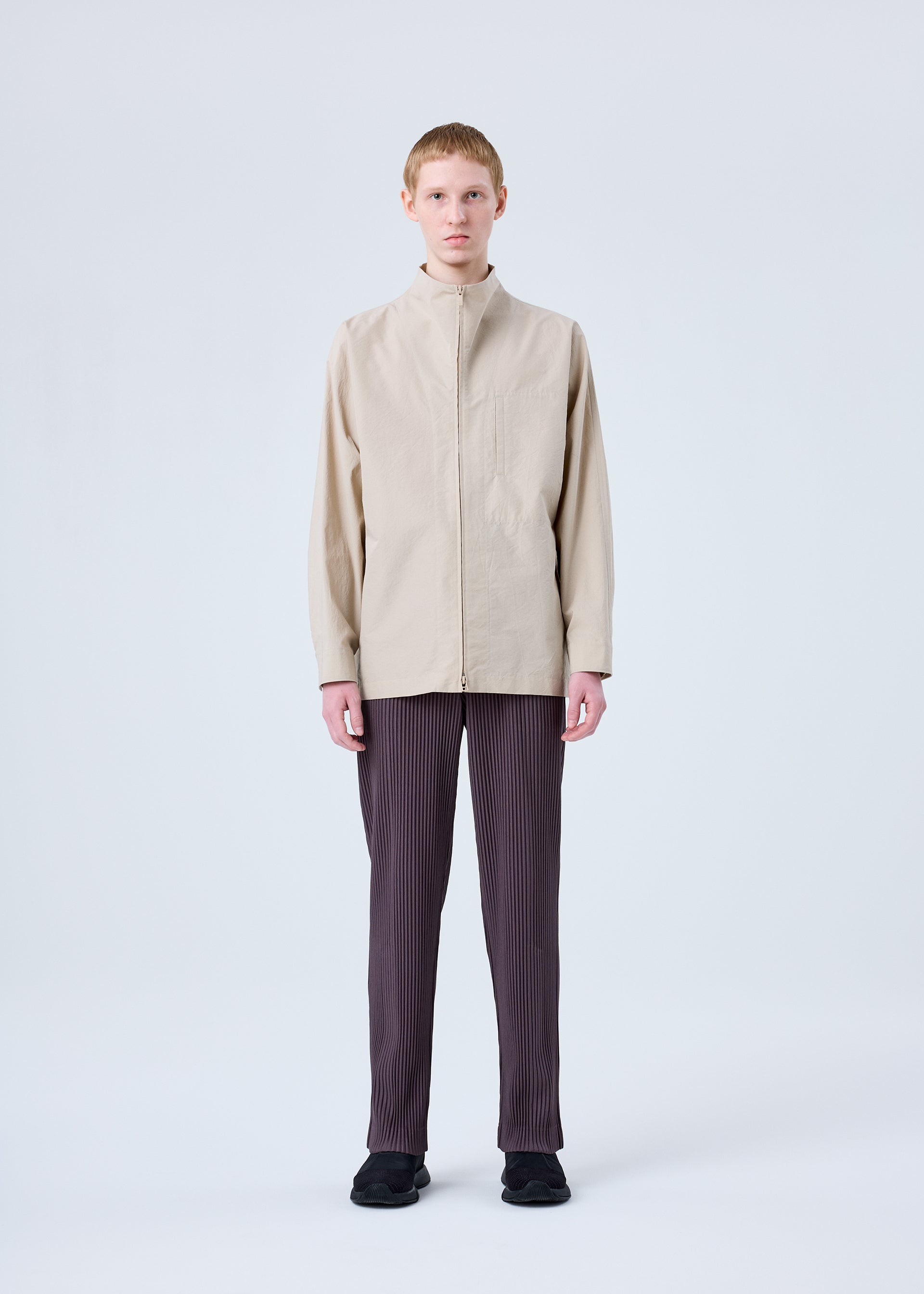 MEN / SHIRTS – ISSEY MIYAKE ONLINE STORE