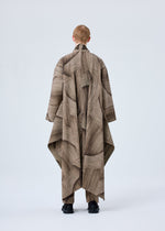 RB_ALL OVER PLEATS, Men's_Jacket & Coat_Coat, Worn image 3