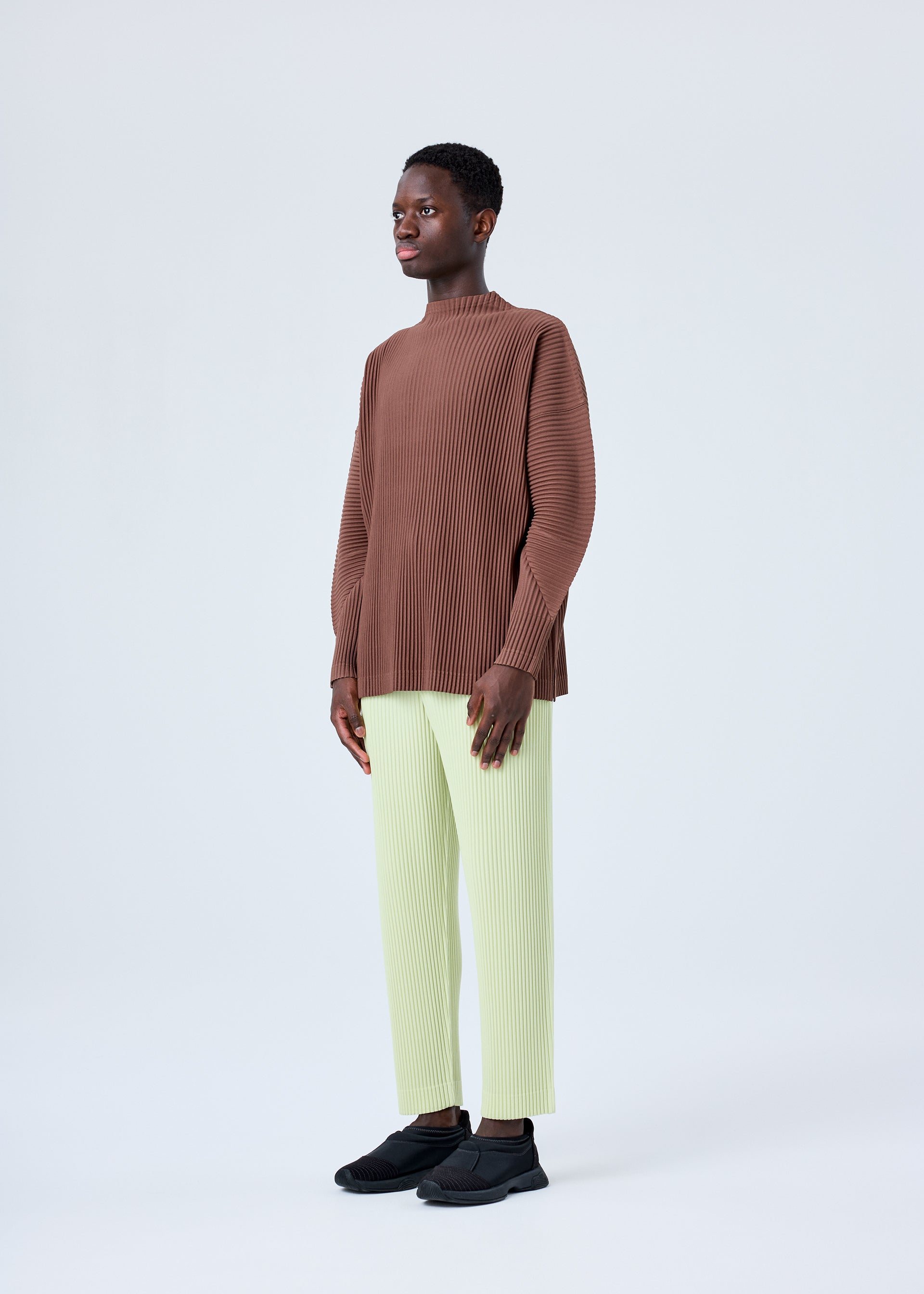 MONTHLY COLOR NOVEMBER, Men's pants, wearing image 2