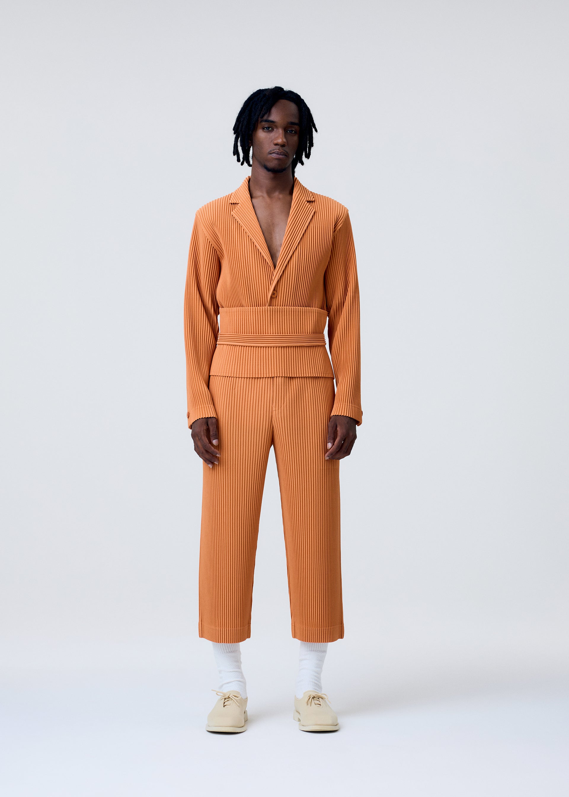 PLEATS BAND – ISSEY MIYAKE ONLINE STORE