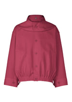 The CARRIER CARRIED by HOMME PLISSÉ ISSEY MIYAKE is a maroon, long-sleeve, button-up packable jacket featuring a high collar, side pockets, an elastic waistband, and water-repellent polyester fabric. - WINE RED （no.29）