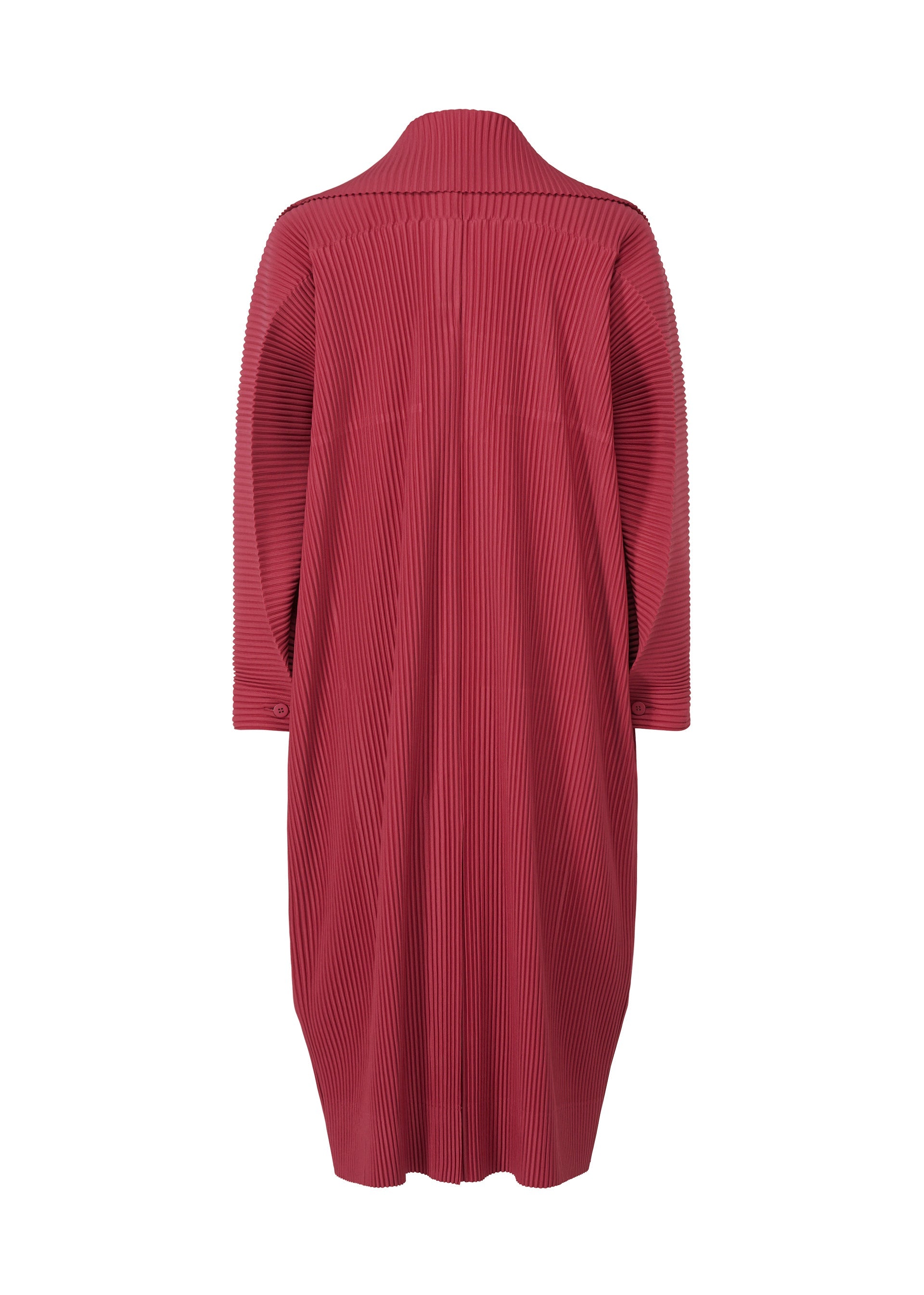 Zoomed view The MONTHLY COLORS : JANUARY by HOMME PLISSÉ ISSEY MIYAKE is a red, long-sleeve coat-style cardigan made from quick-drying polyester for comfort and ease.