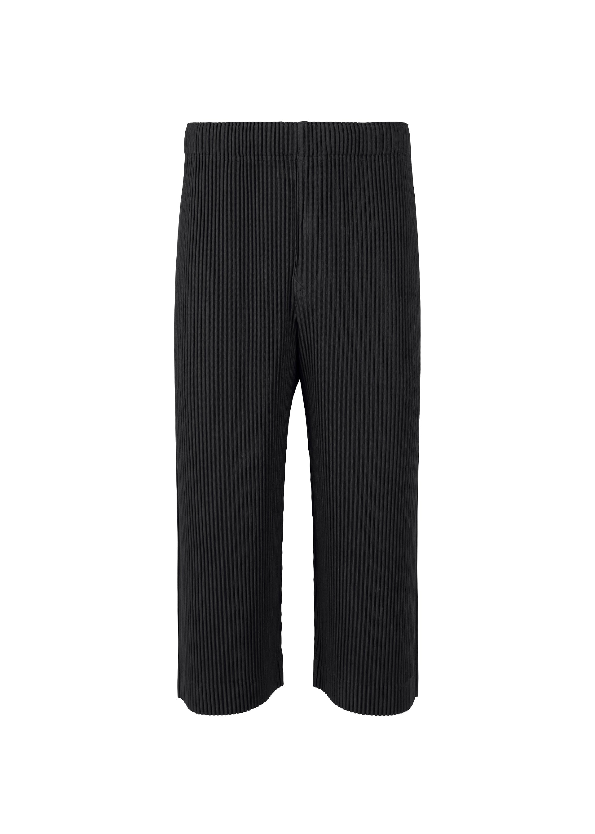 Zoomed view The MONTHLY COLORS : MAY pants by HOMME PLISSÉ ISSEY MIYAKE feature black, knee-length, quick-drying polyester with pleated ribbed texture and an elastic waistband, shown on a white background. - BLACK （no.15）