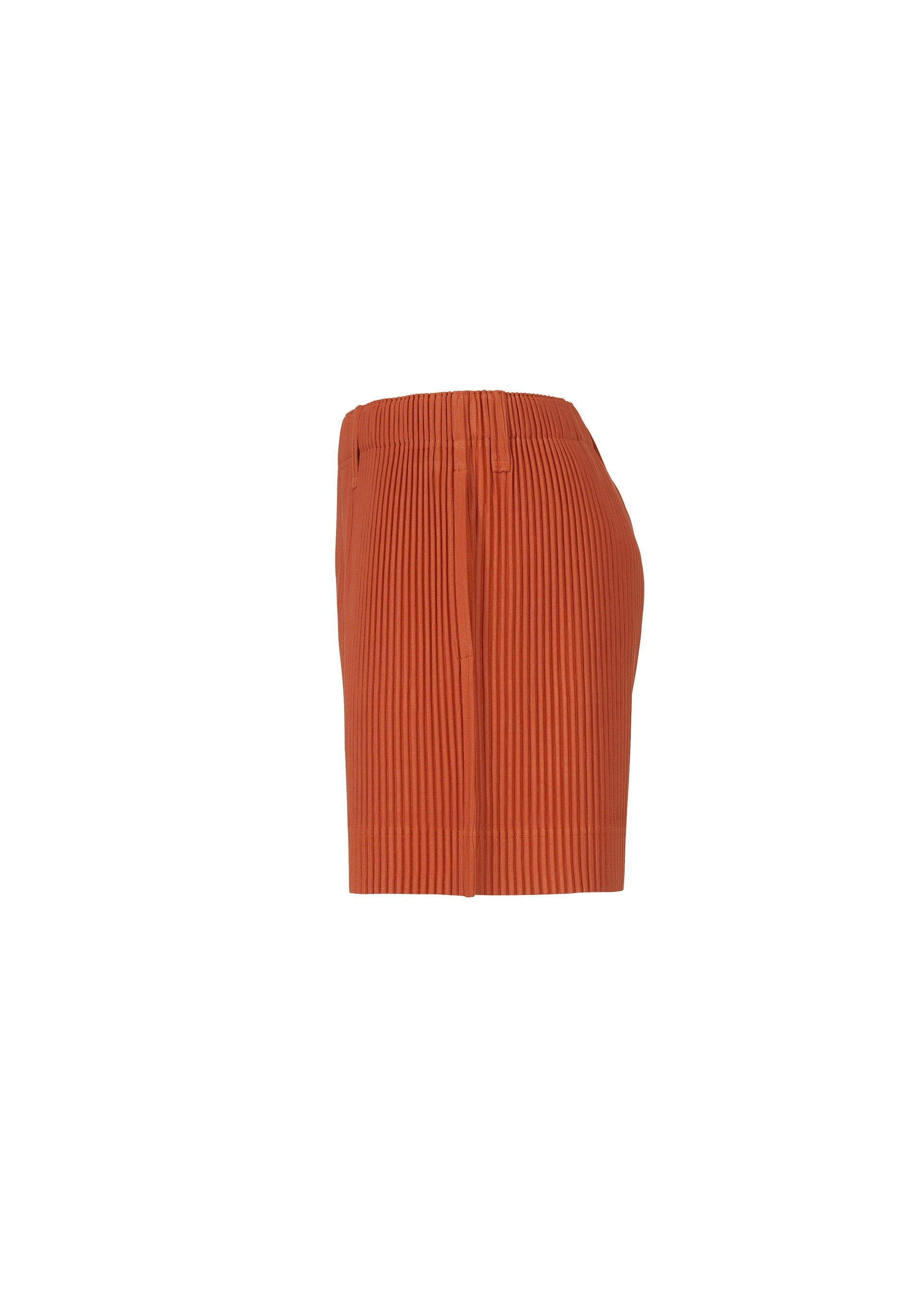 Zoomed view Side view of HOMME PLISSÉ ISSEY MIYAKE TAILORED PLEATS 3 orange polyester shorts with pleats and elastic waistband, shown on a white background. Quick-drying design ideal for active days or a stylish two-piece look.