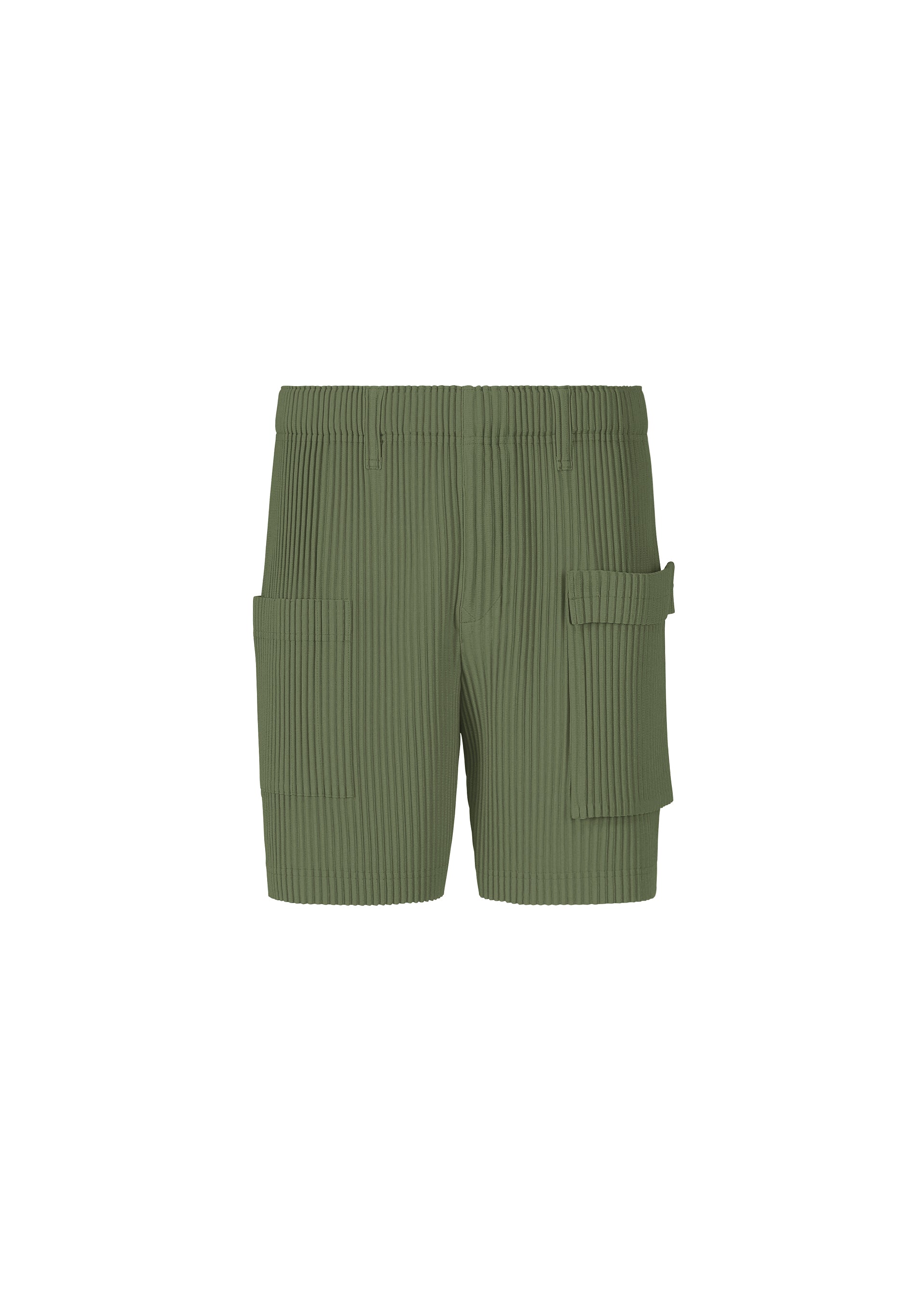 Zoomed view The PAINTER’S GEAR shorts by HOMME PLISSÉ ISSEY MIYAKE are olive green, ribbed cargo shorts with an elastic waist and multiple large utility flap pockets, shown on a plain white background. - DUOMO DOOR GREEN （no.69）