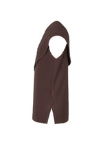 The MONTHLY COLORS : JANUARY top by HOMME PLISSÉ ISSEY MIYAKE is a sleeveless, brown ribbed knit scarf wrap featuring an asymmetrical design with a circular shoulder opening and a small hem slit, shown on a plain white background.