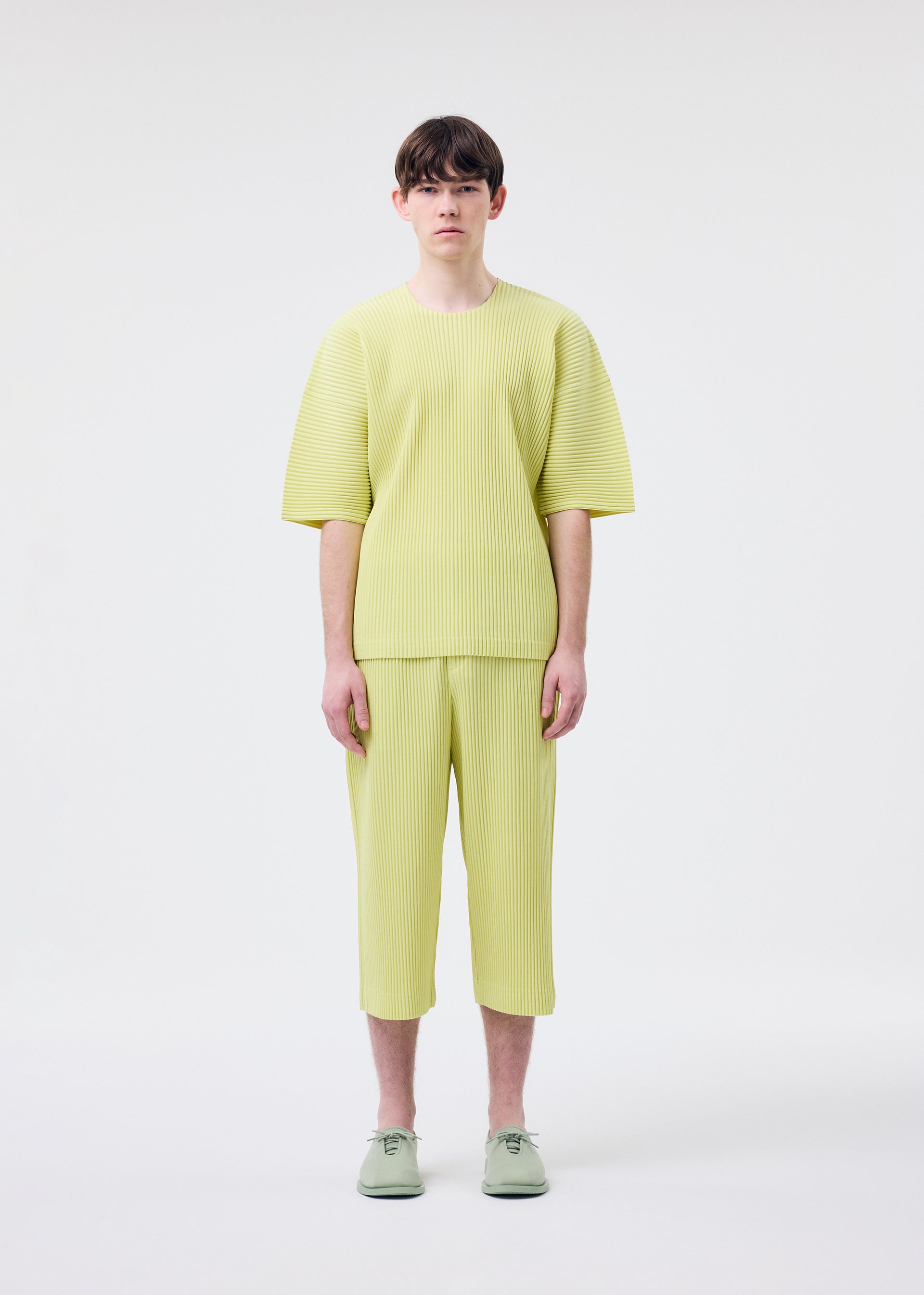 HOMME PLISSÉ ISSEY MIYAKE – ISSEY MIYAKE ONLINE STORE