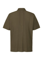 A back view of the HOMME PLISSÉ ISSEY MIYAKE MONTHLY COLORS : JUNE polo shows its olive green hue, vertical pleats, and small collar. This short-sleeve shirt is quick-drying polyester with a relaxed fit and no visible seams or fastenings.