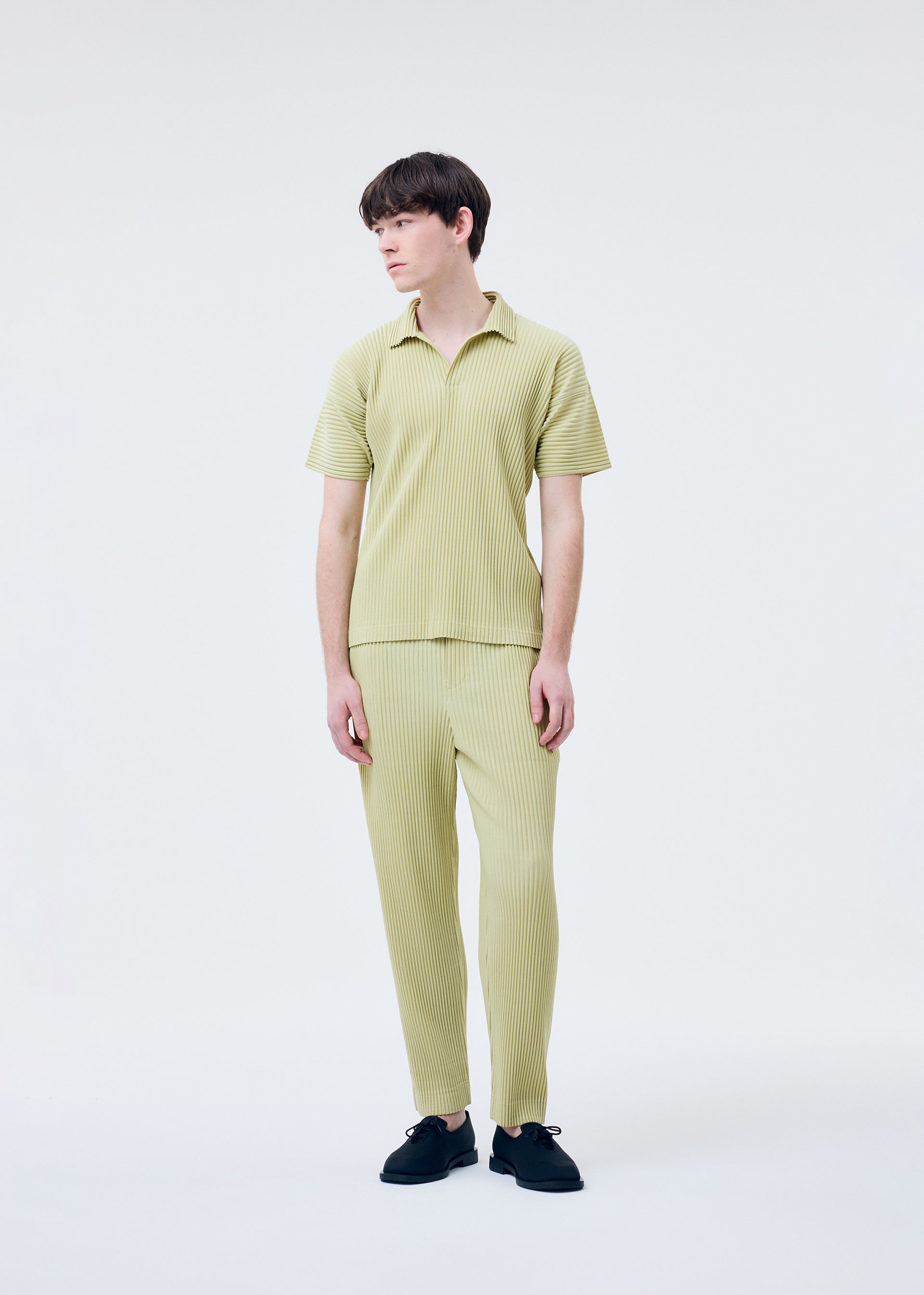 MEN – ISSEY MIYAKE ONLINE STORE