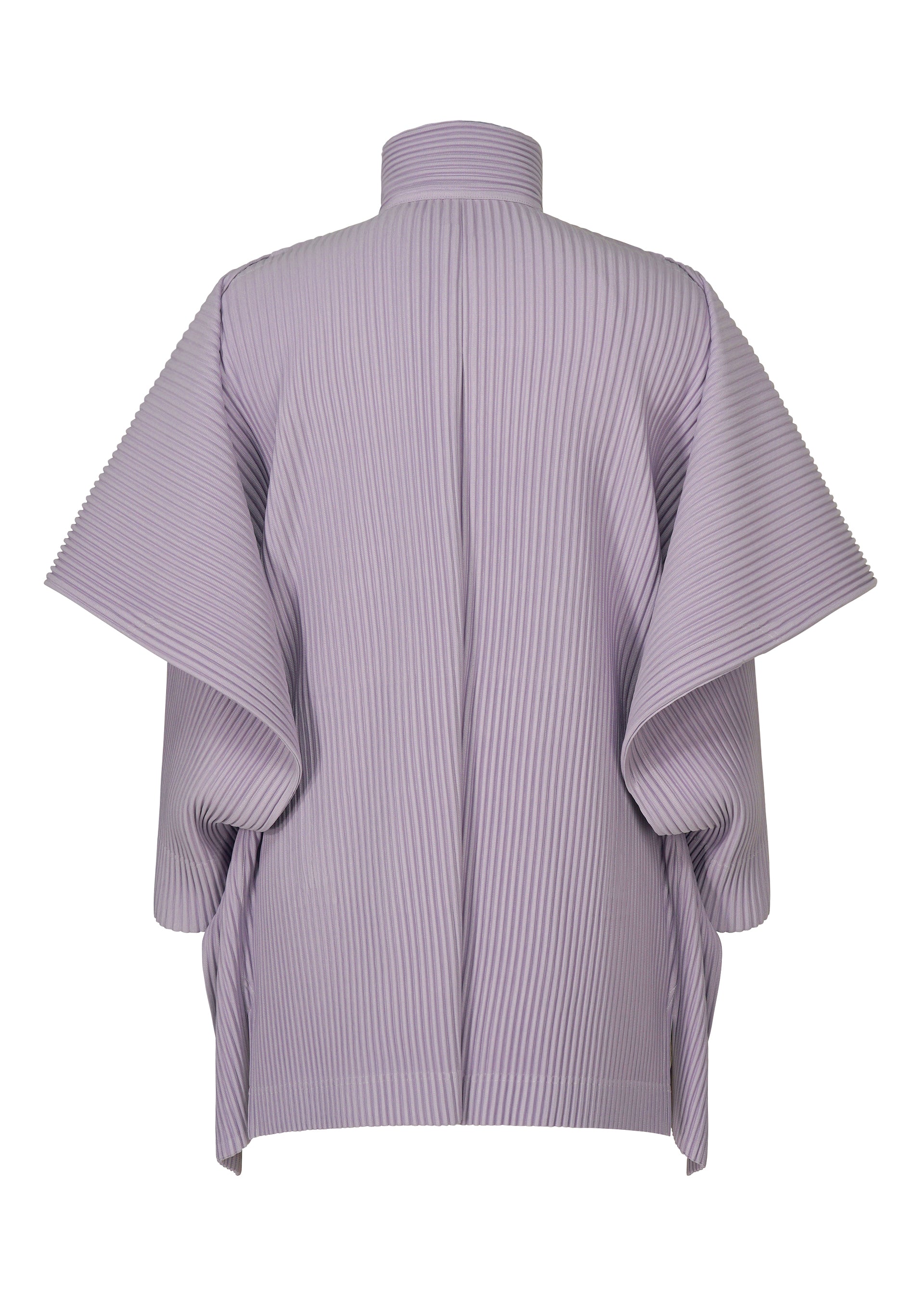 Zoomed view A back view of the MOTION BLUR jacket by HOMME PLISSÉ ISSEY MIYAKE, featuring lilac pleated jersey, wide structured sleeves, and a high collar for a sculptural, modern look.