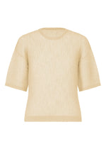 The HOMME PLISSÉ ISSEY MIYAKE RUSTIC MESH is a beige short-sleeve ribbed knit sweater with a round neckline and relaxed fit, ideal for layering. Displayed on a white background. - IVORY （no.41）