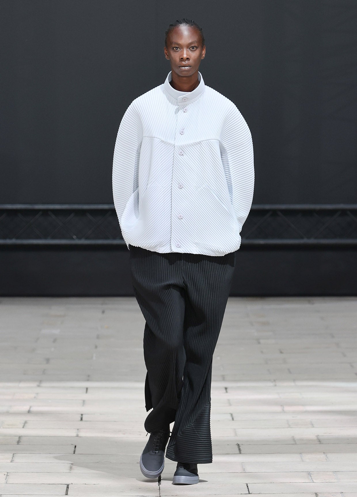 HOMME PLISSÉ ISSEY MIYAKE COLLECTIONS SPRING SUMMER 2023
