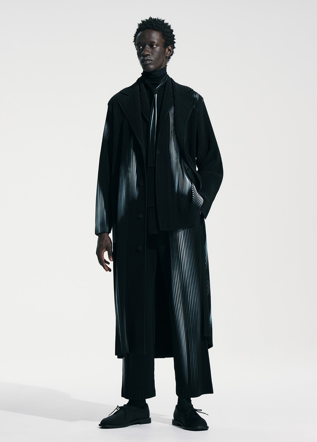 HOMME PLISSÉ ISSEY MIYAKE – ISSEY MIYAKE ONLINE STORE