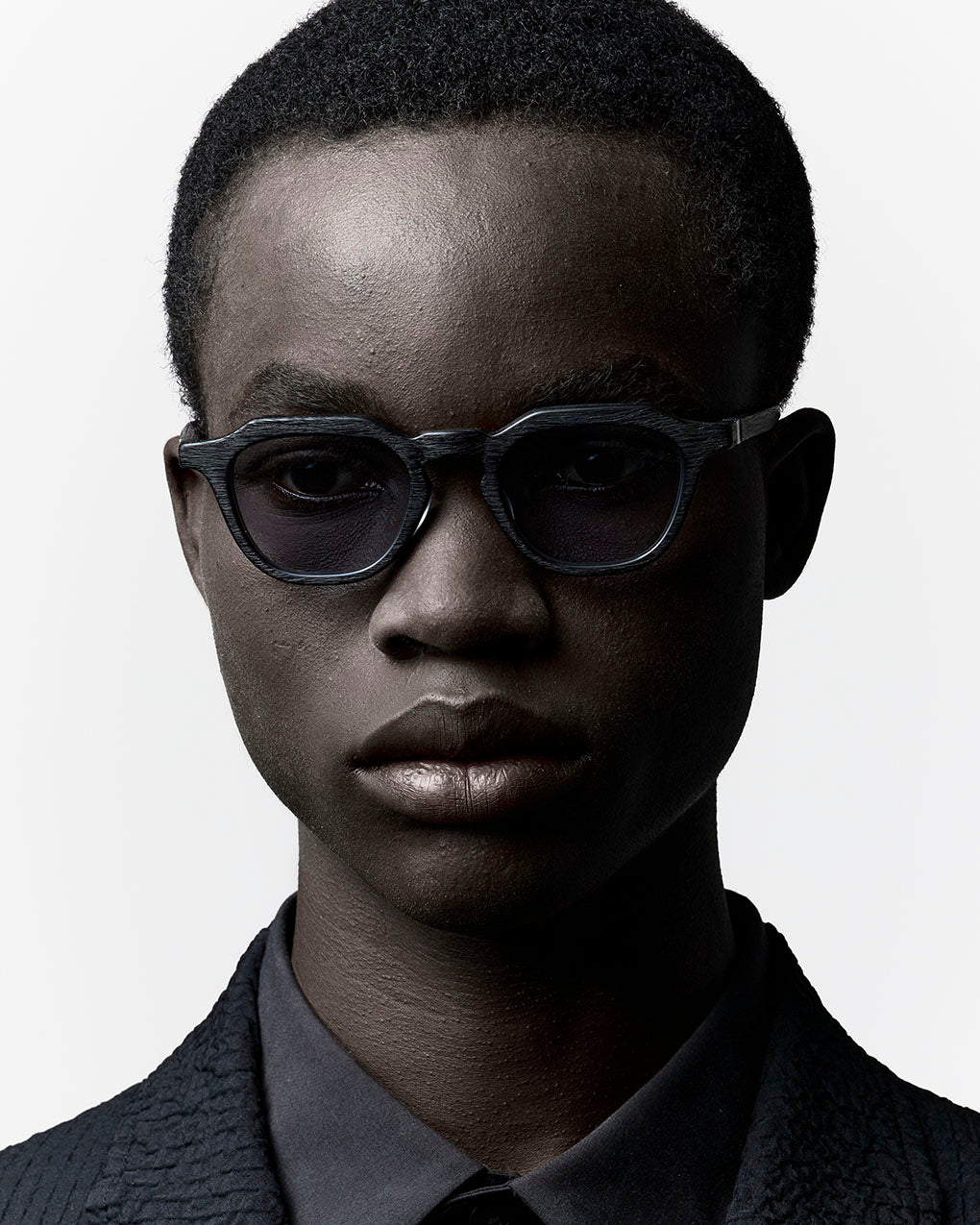 ISSEY MIYAKE EYES ITEM SERIES WOOD – ISSEY MIYAKE ONLINE STORE