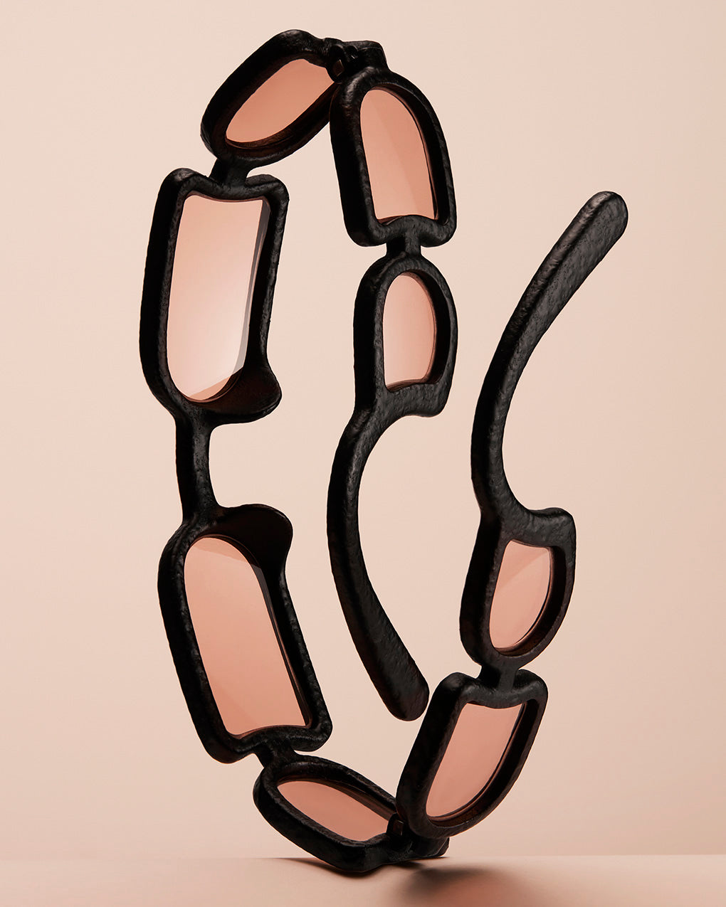 Image on Article: ISSEY MIYAKE EYES ITEM SERIES UROKO