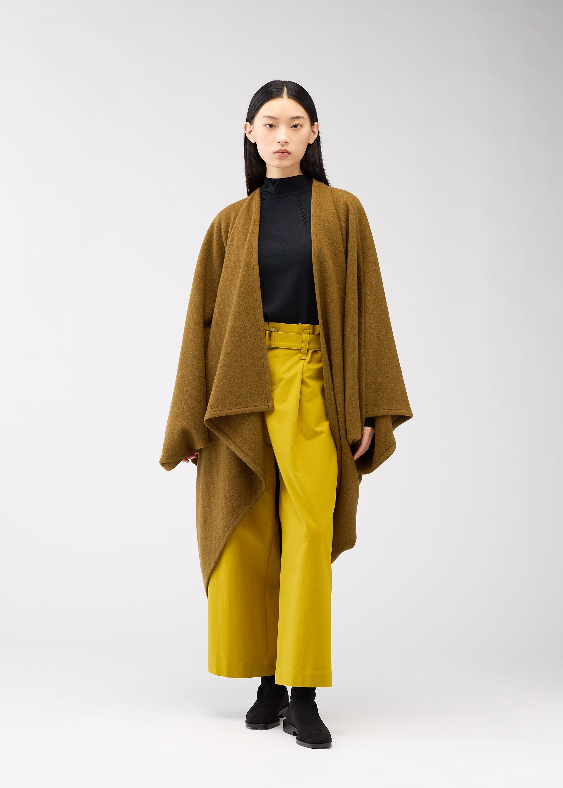 Zoomed view DRAPE COAT