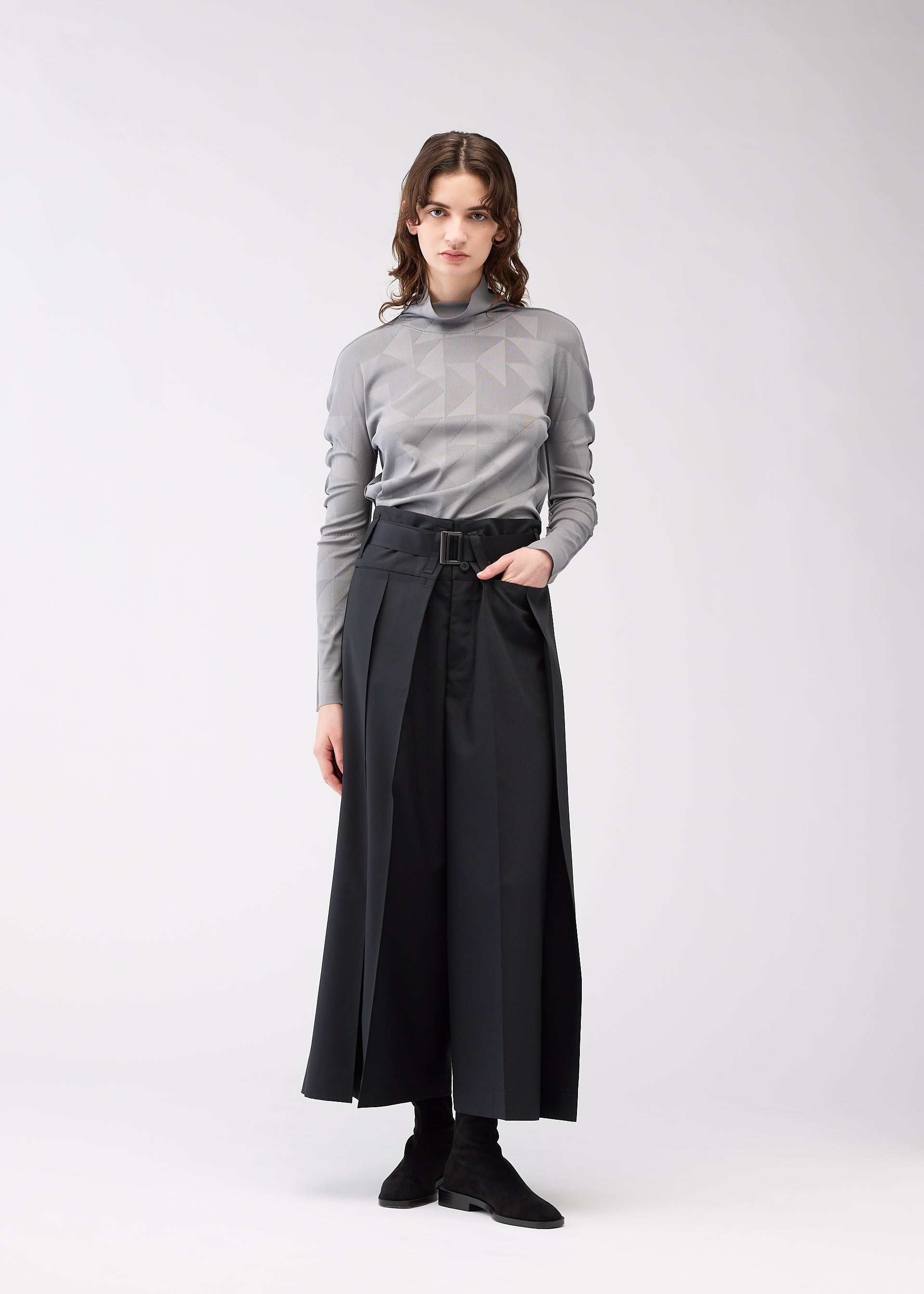 Zoomed view FLAT SIDE FOLD