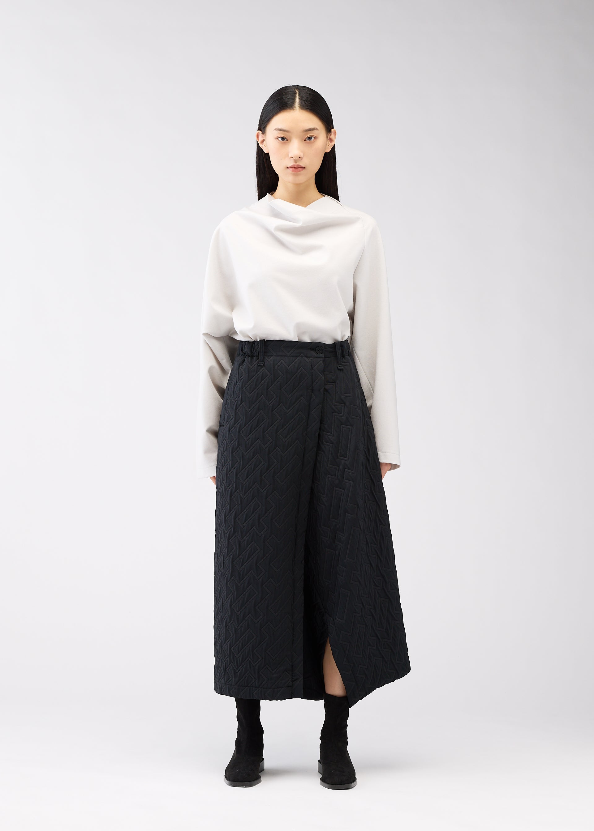 Zoomed view ONE CLOTH PUFF