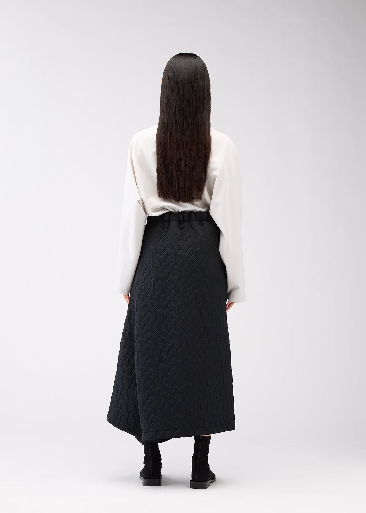 ONE CLOTH PUFF view 6 of 8