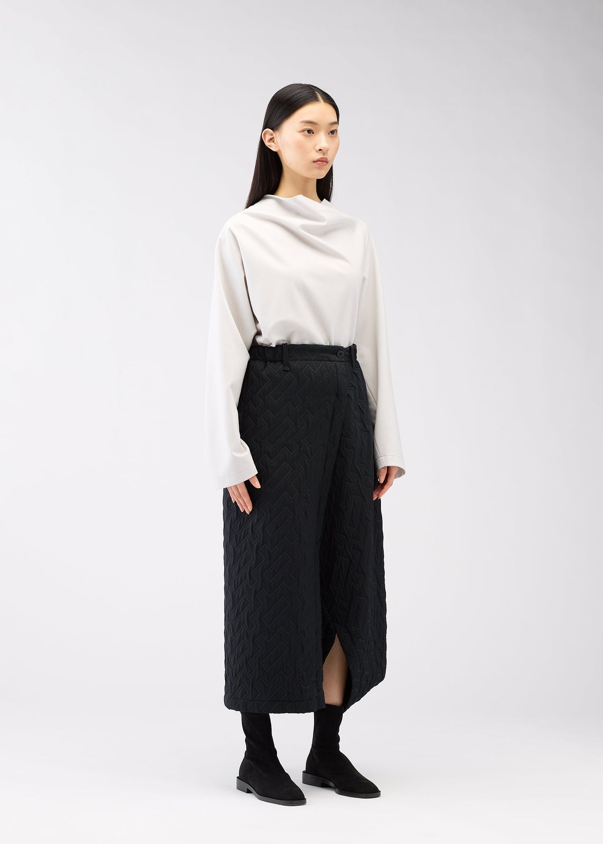 ONE CLOTH PUFF view 7 of 8