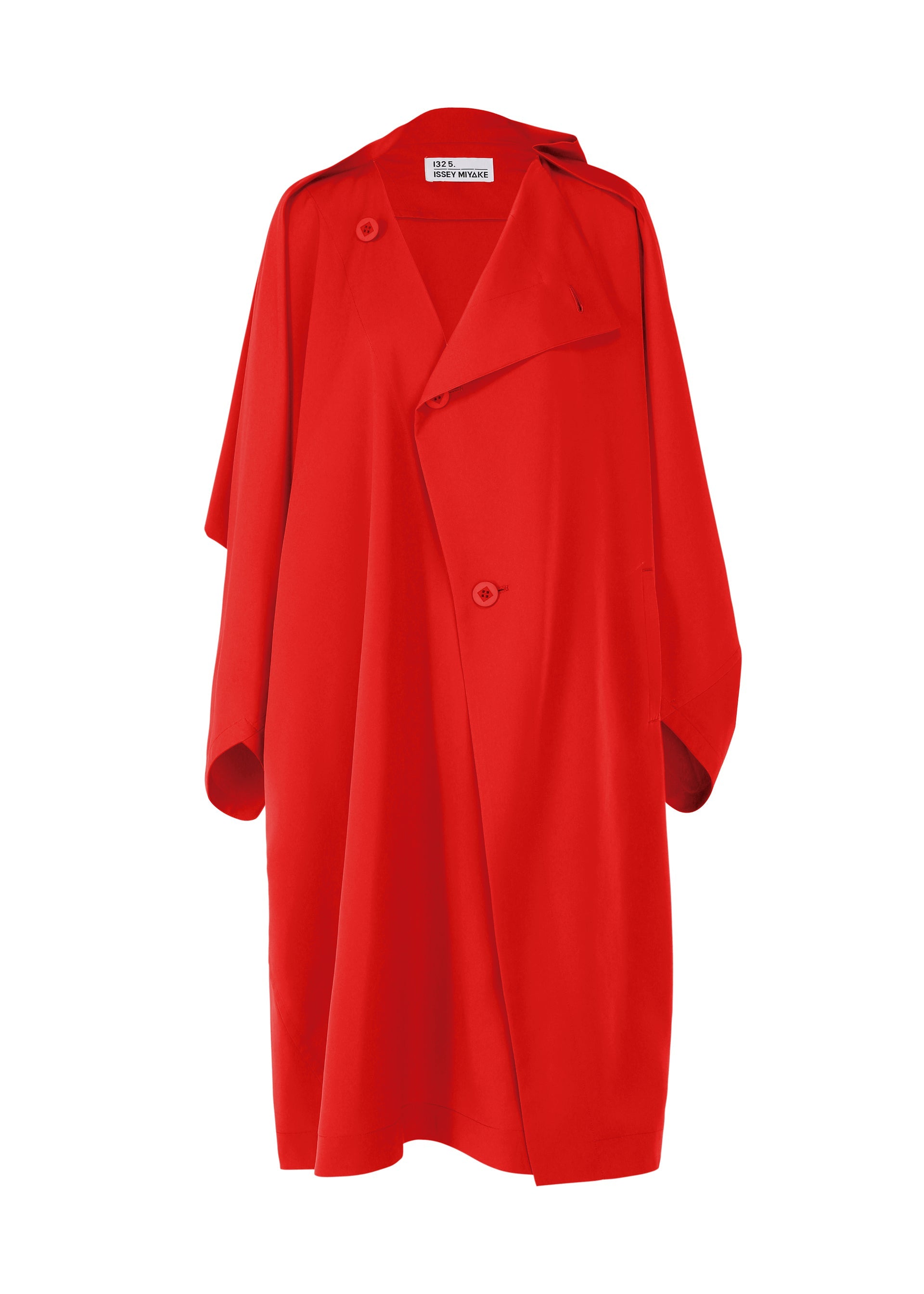 Zoomed view The PARALLEL WRAP by 132 5. ISSEY MIYAKE is a bright red, oversized, lightweight trench coat with wide sleeves, two buttons, and a large collar, shown against a plain white background. - RED （no.24）