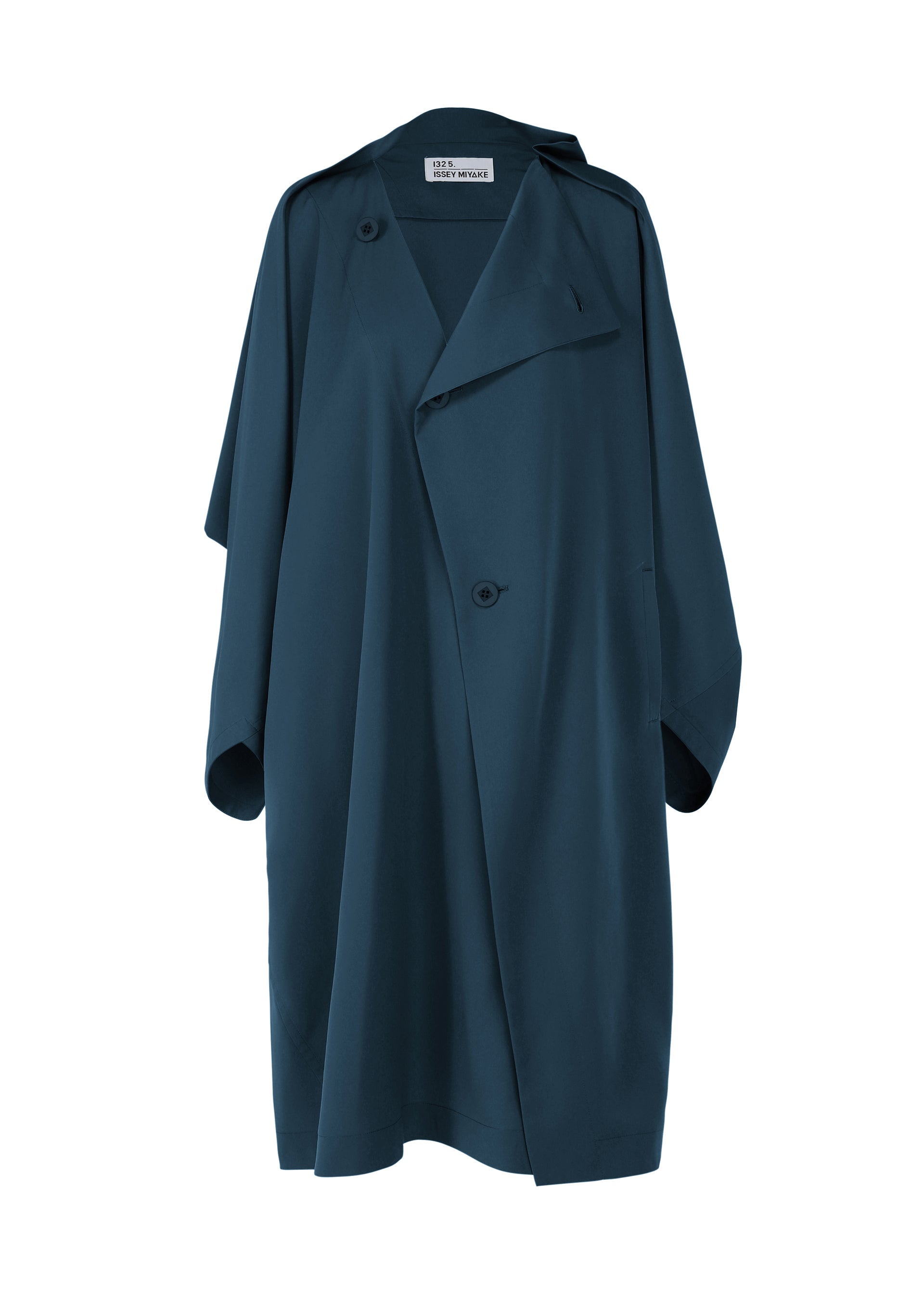 Zoomed view The PARALLEL WRAP by 132 5. ISSEY MIYAKE is a dark teal, oversized water-repellent trench coat with wide sleeves, an asymmetric button closure, and a relaxed draped fit, shown on a plain white background. - NAVY （no.75）