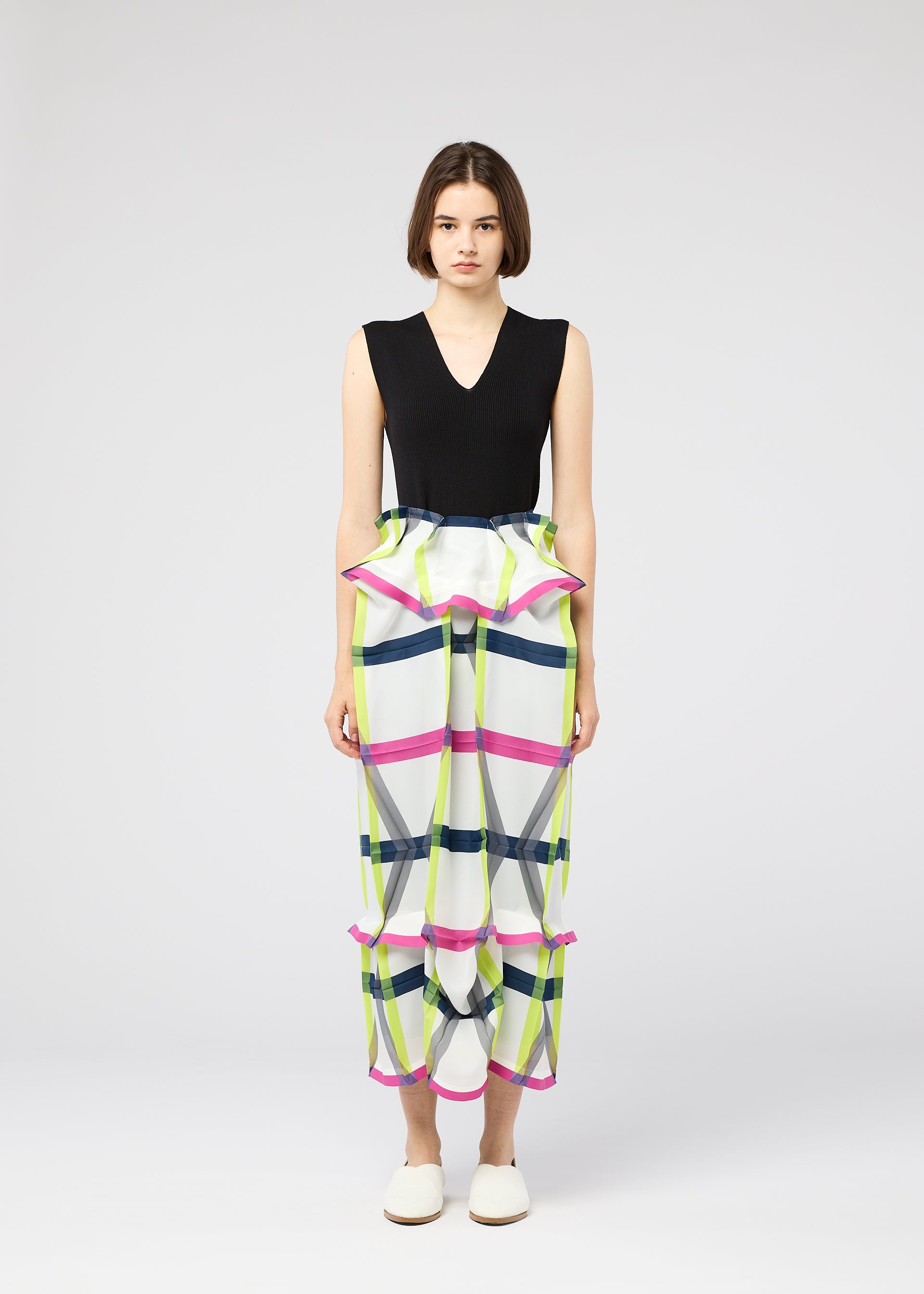 132 5. ISSEY MIYAKE – ISSEY MIYAKE ONLINE STORE
