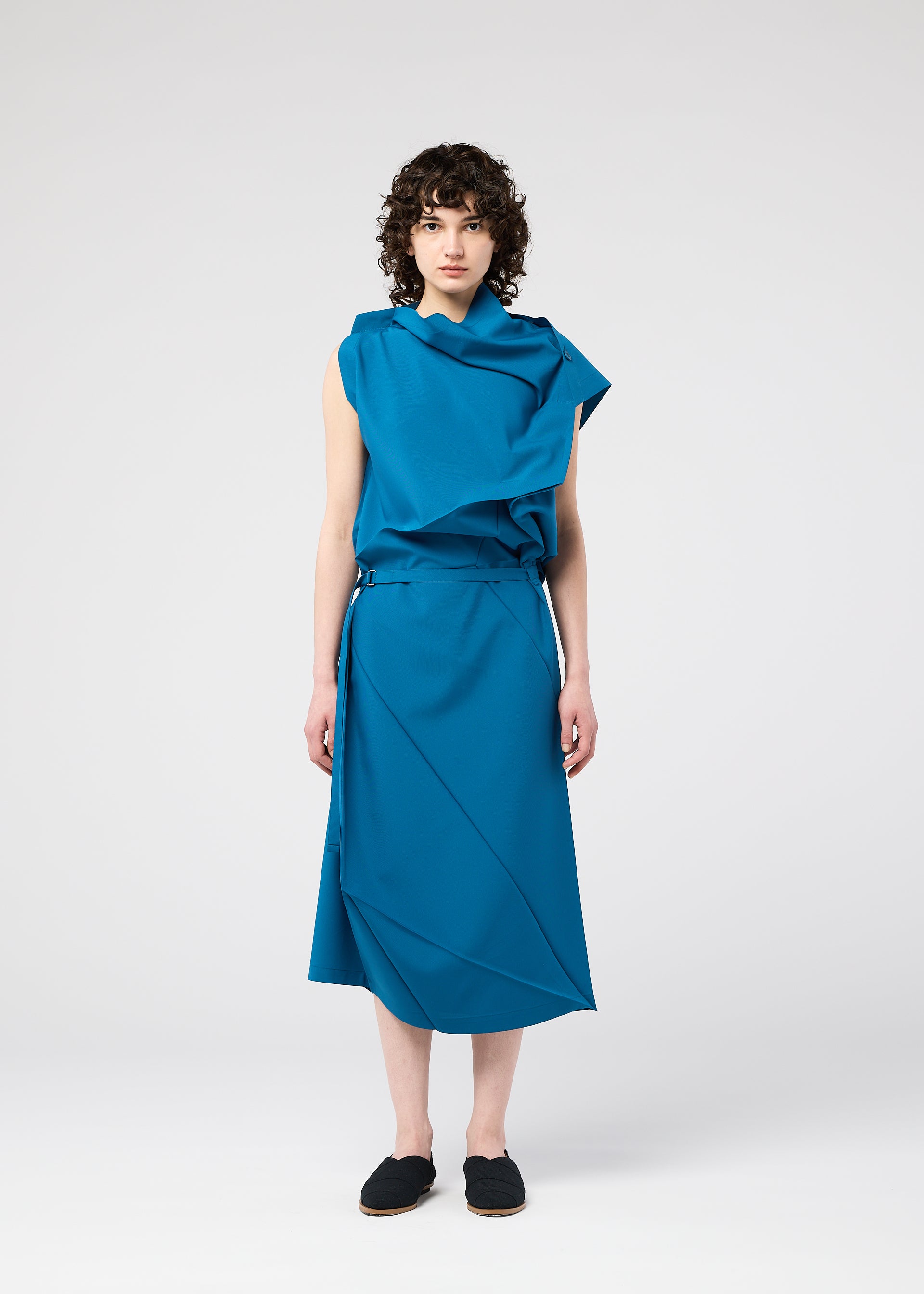 132 5. ISSEY MIYAKE – ISSEY MIYAKE ONLINE STORE