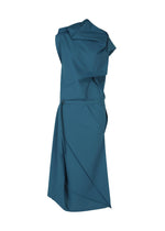 The FACET SOLID sleeveless teal dress by 132 5. ISSEY MIYAKE is crafted from plant-derived polyester with an asymmetrical draped design, gathered shoulder details, sculptural silhouette, matching belt, and mid-length hem. - BLUE （no.72）
