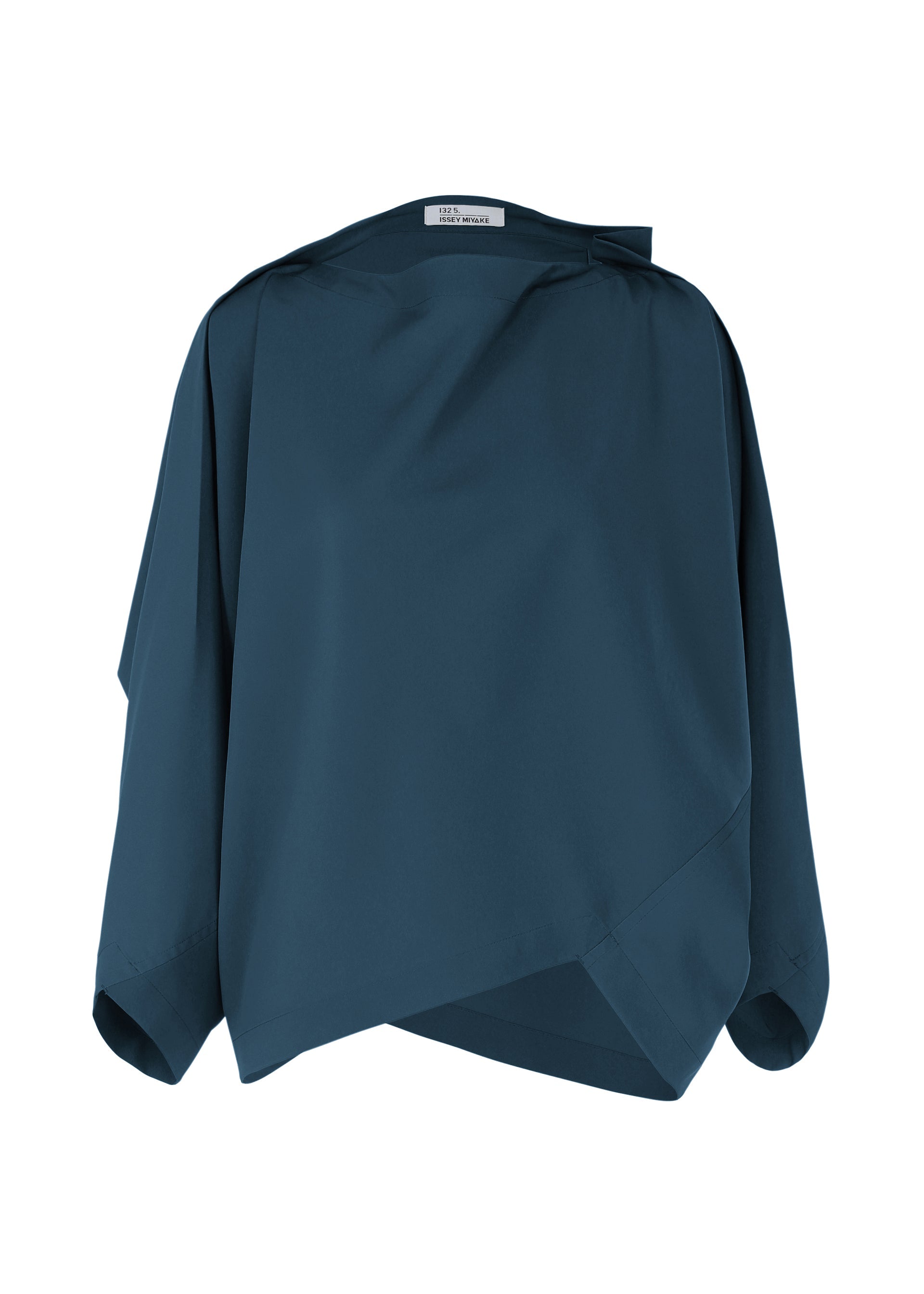 Zoomed view The PARALLEL WRAP by 132 5. ISSEY MIYAKE is a loose-fitting, long-sleeved dark teal blouse featuring an asymmetrical hem and draped wrinkle-resistant fabric, shown against a white background. - NAVY （no.75）
