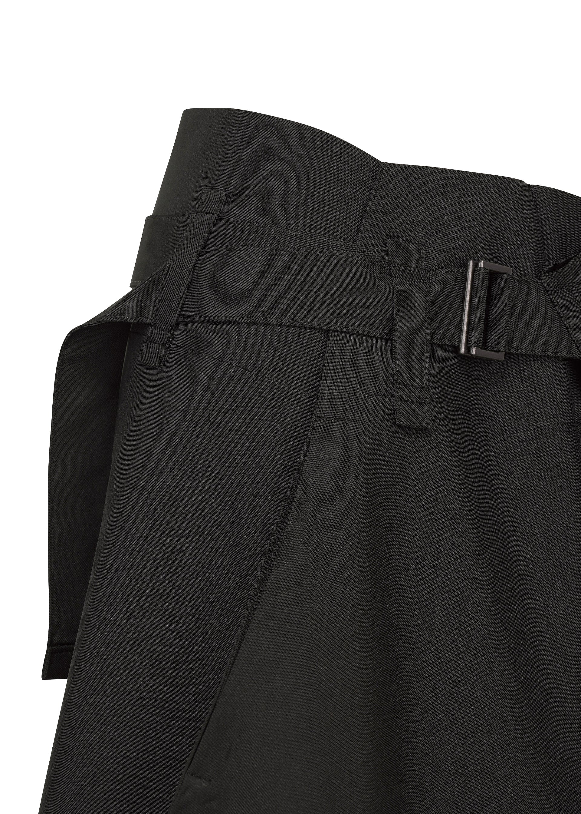 Zoomed view Close-up of F-BT pants by 132 5. ISSEY MIYAKE, displaying a fabric belt with rectangular metal buckle and visible stitching details; likely crafted from recycled polyester in a solid color.