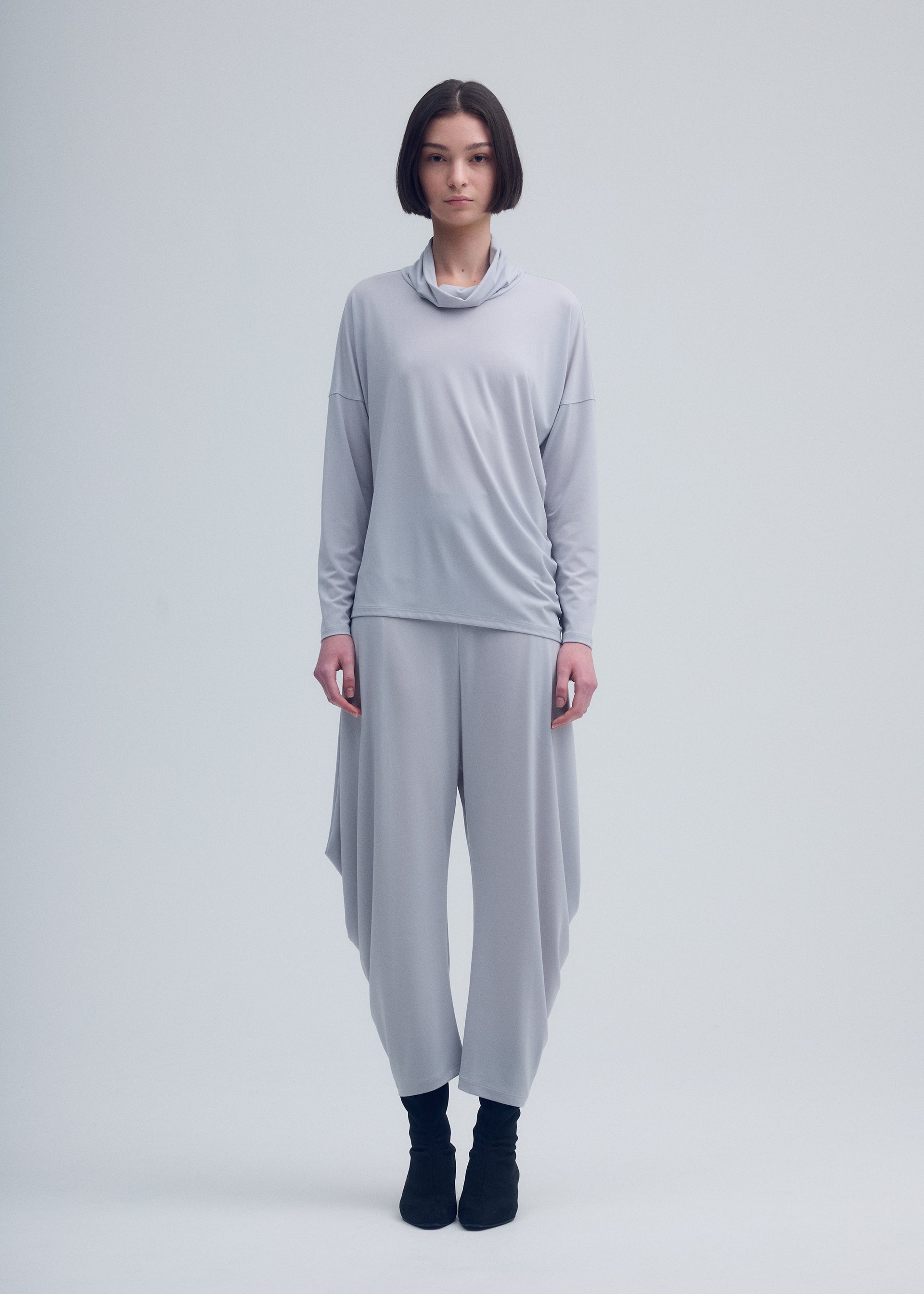 ISSEY MIYAKE – ISSEY MIYAKE ONLINE STORE