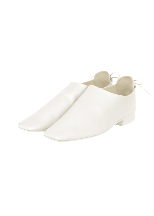 AROUND THE HEEL, Accessories & Others_Legwear & Shoes, White